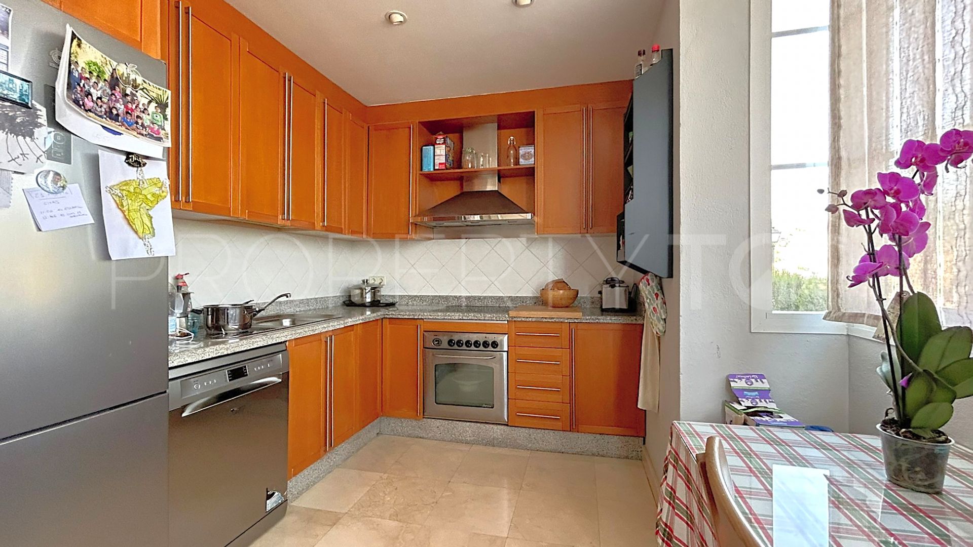 Rio Real 2 bedrooms apartment for sale