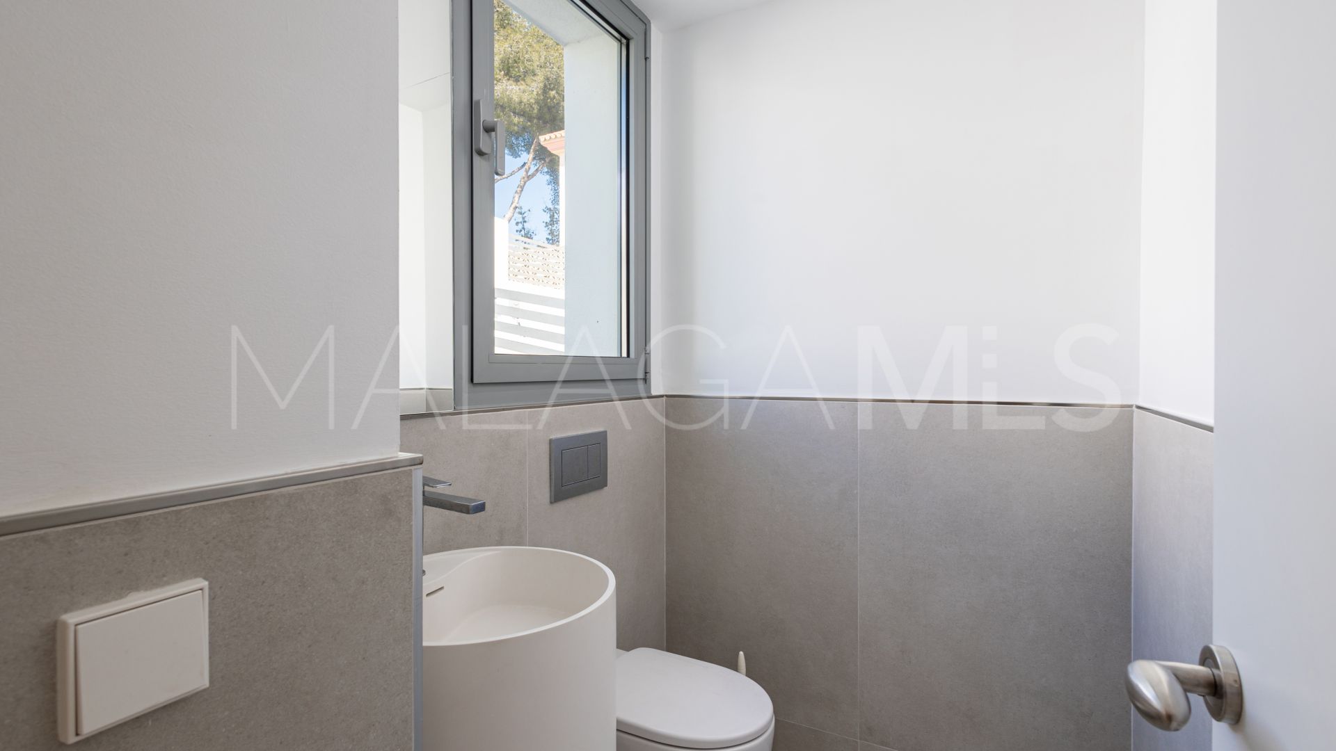 Parhus for sale in Alta Vista