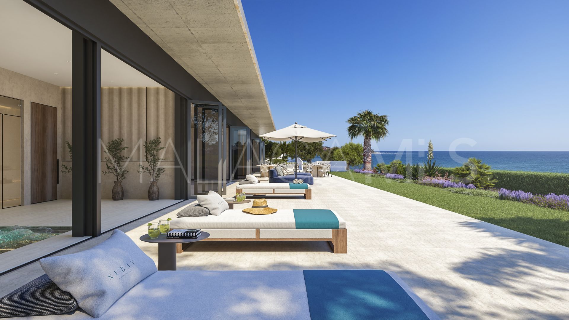 Villa for sale in Manilva Beach