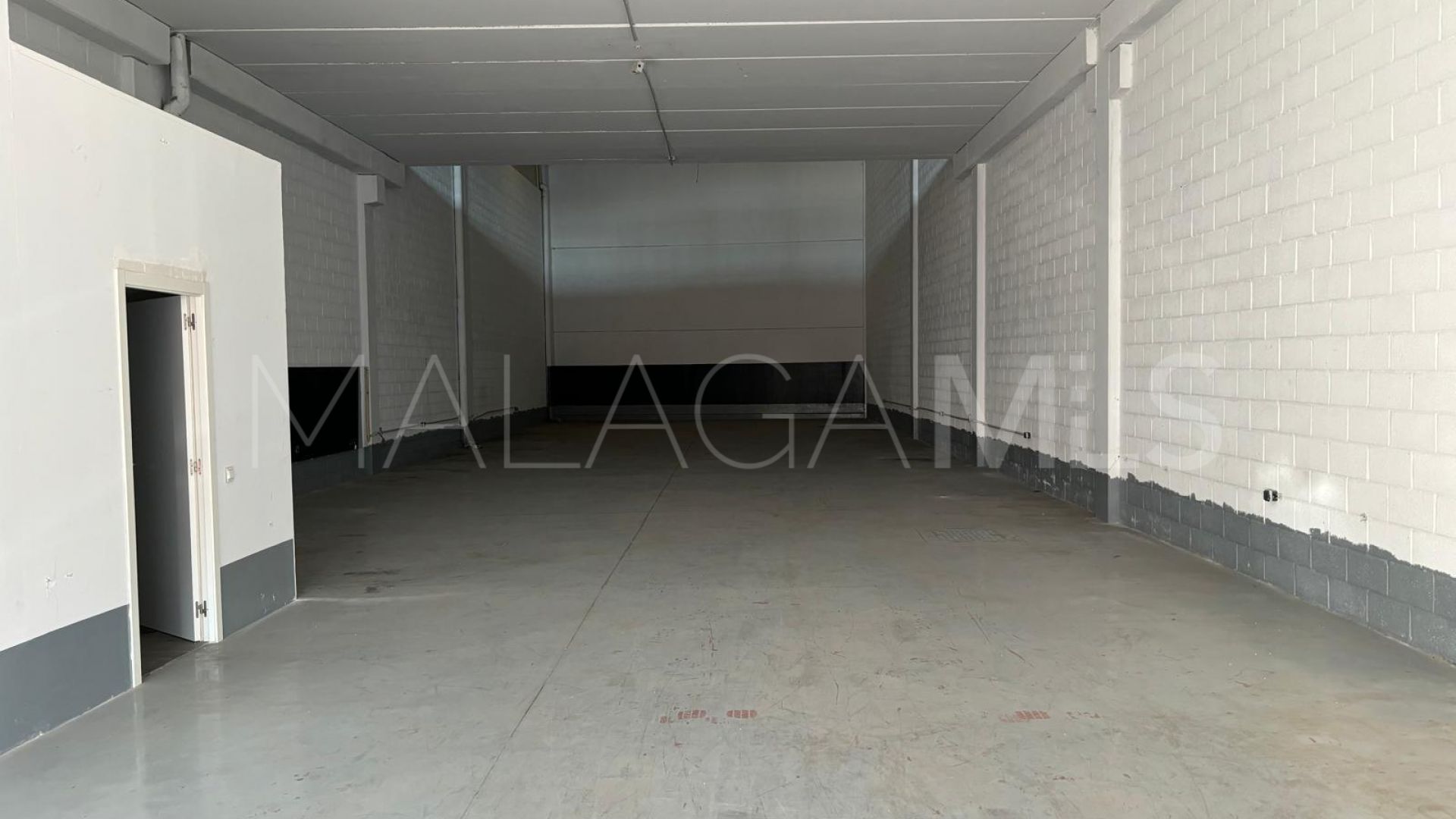 Industrial premises for sale in La Campana