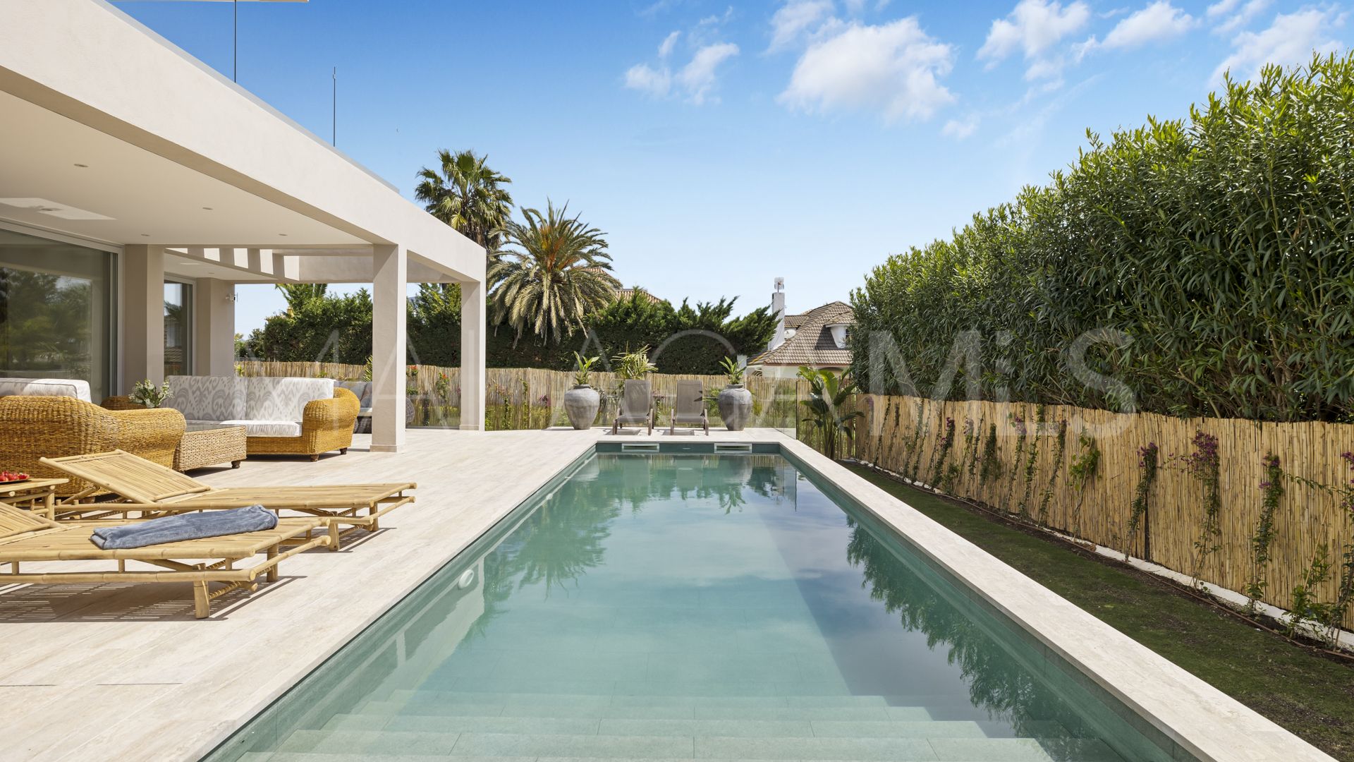 Villa for sale in Cortijo Blanco