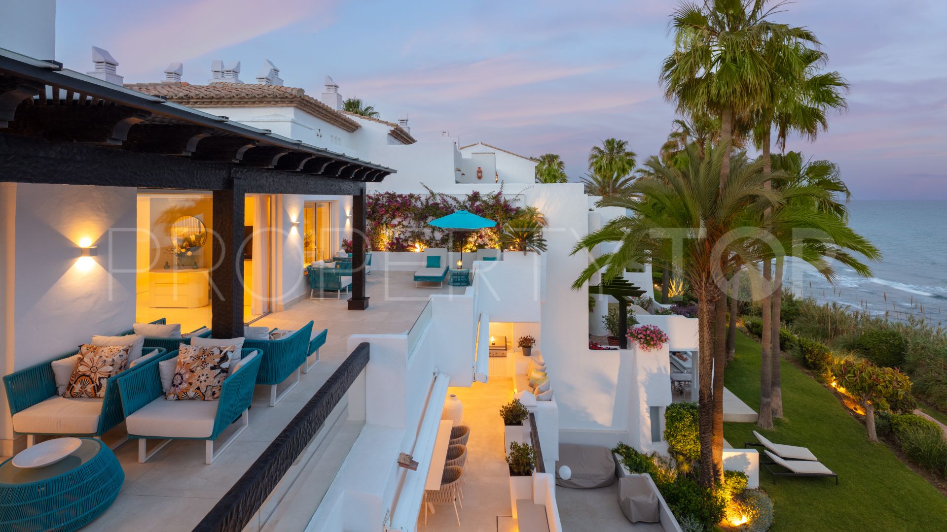 Marbella Golden Mile, atico duplex con 6 dormitorios en venta