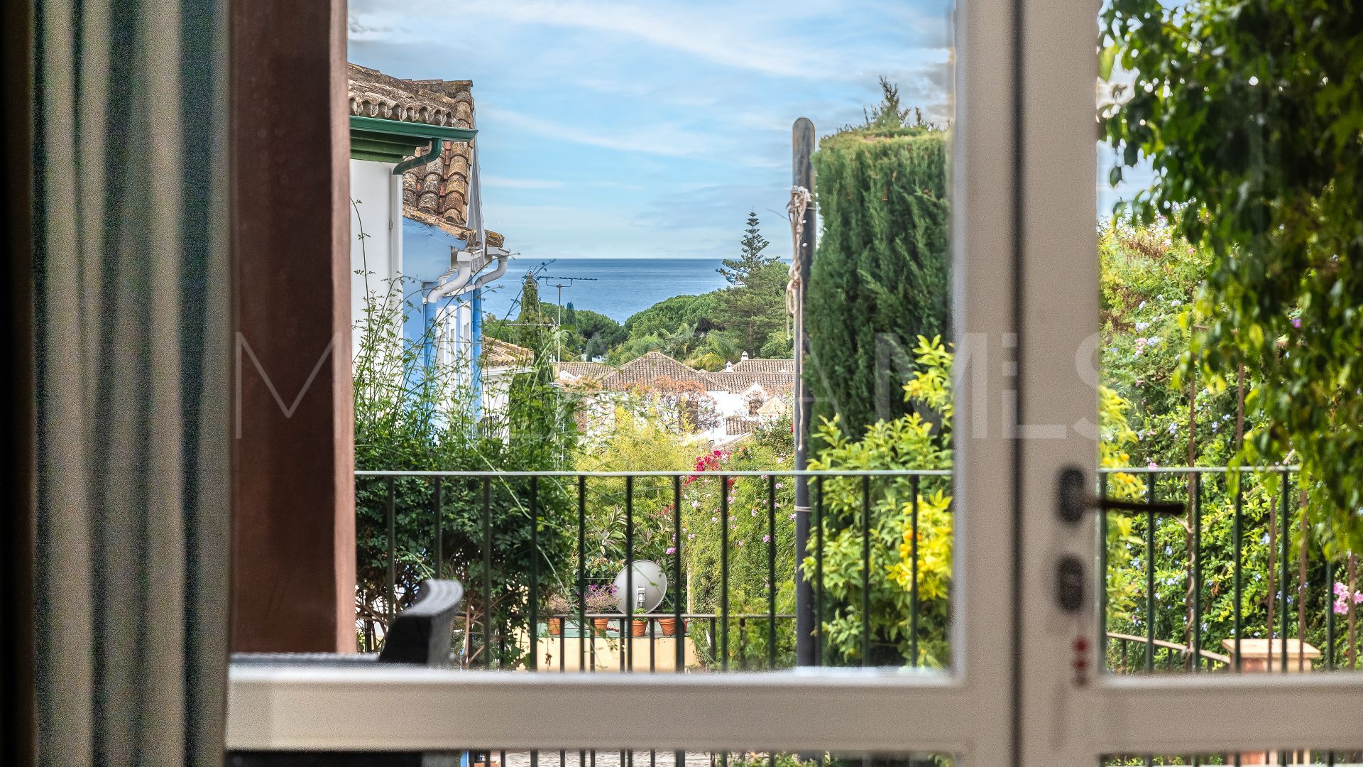 Villa jumelée for sale in Marbella City