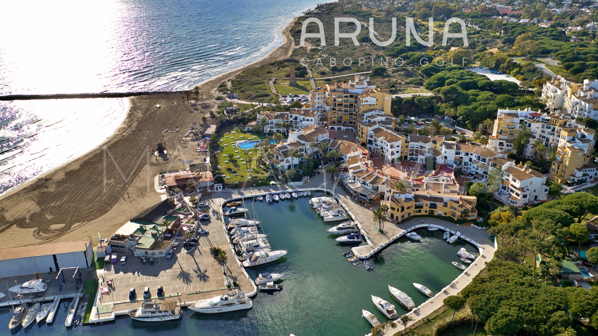 Appartement rez de chaussée for sale in Cabopino