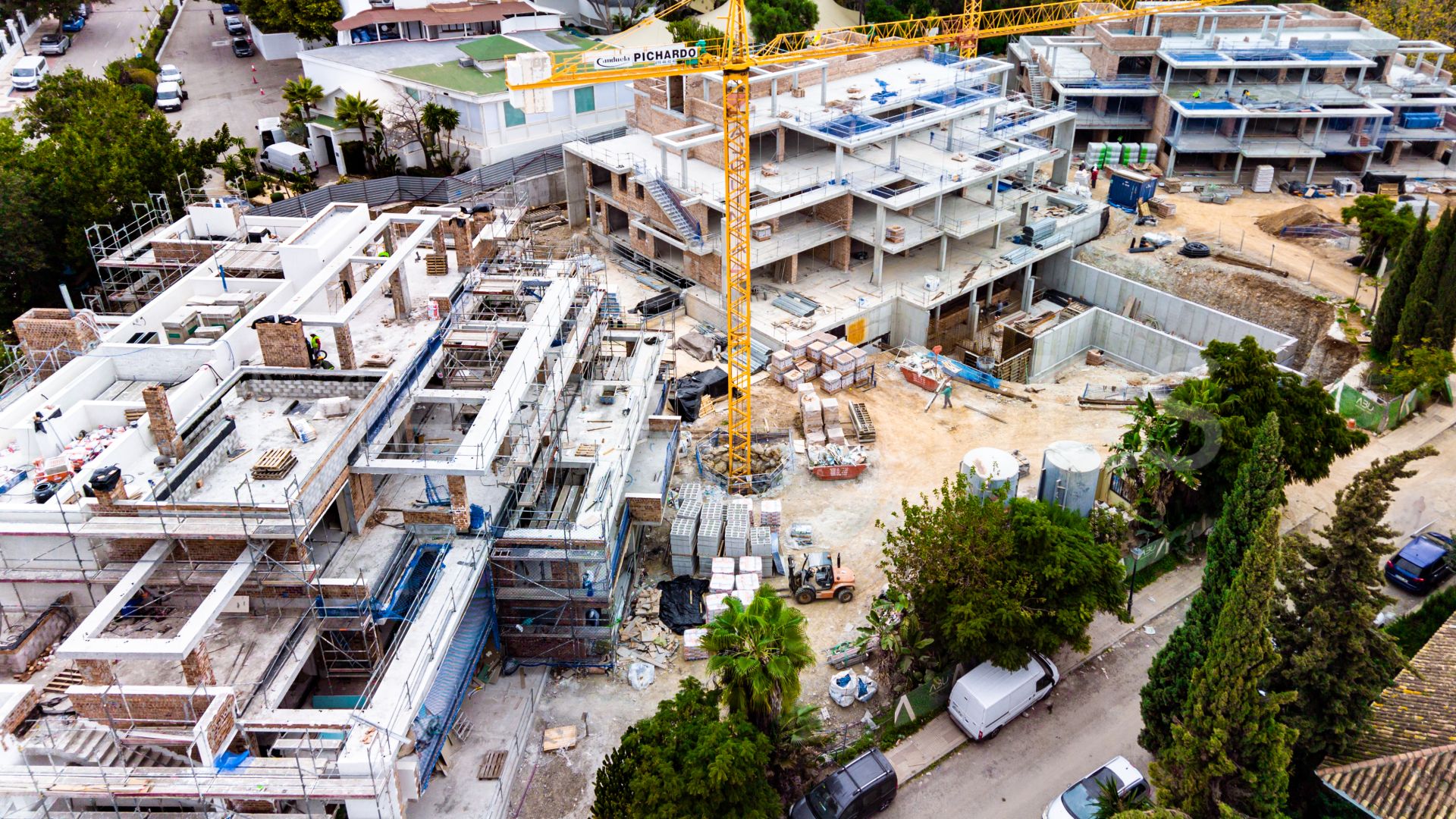 Duplex penthouse for sale in Señorio de Marbella