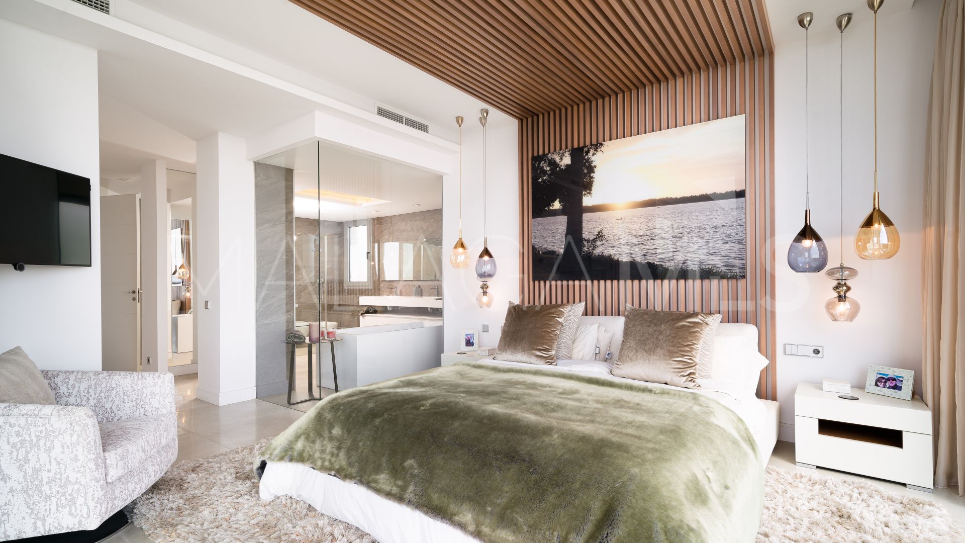 5 bedrooms villa in ICON for sale