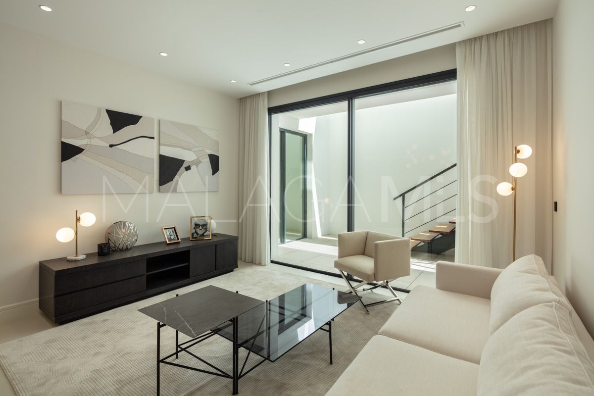 Villa for sale in Rio Verde Playa