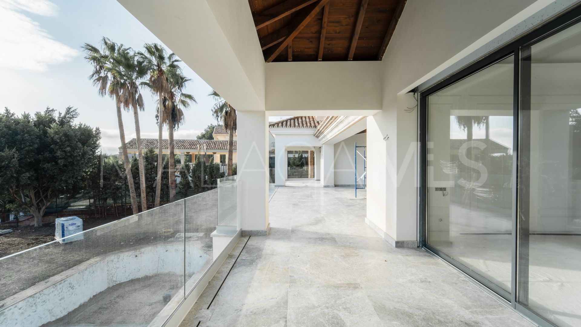 Villa for sale in Sierra Blanca