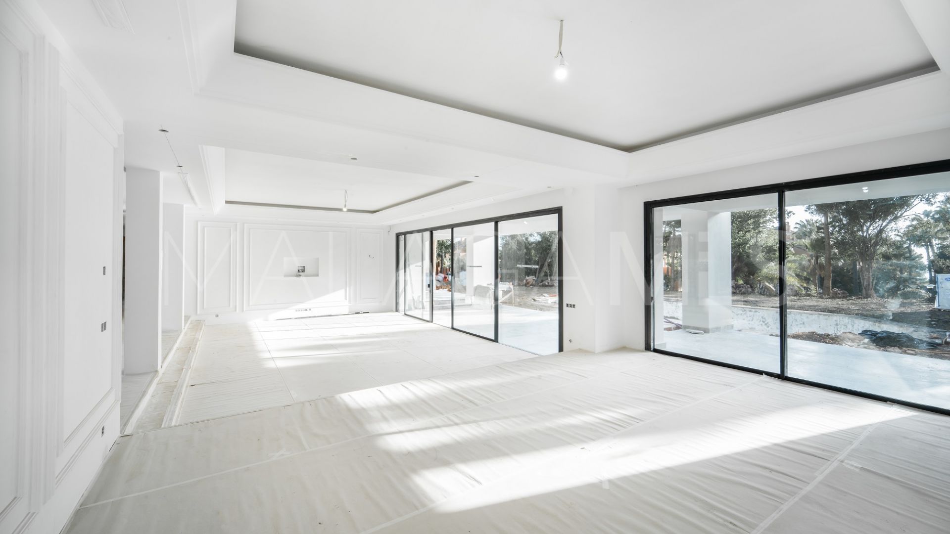Villa for sale in Sierra Blanca
