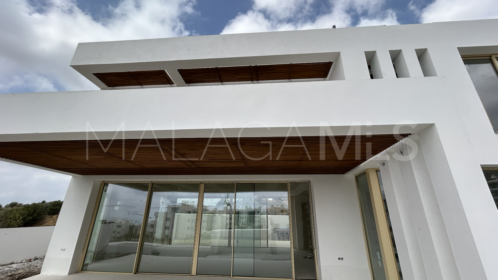 Villa for sale in El Higueron