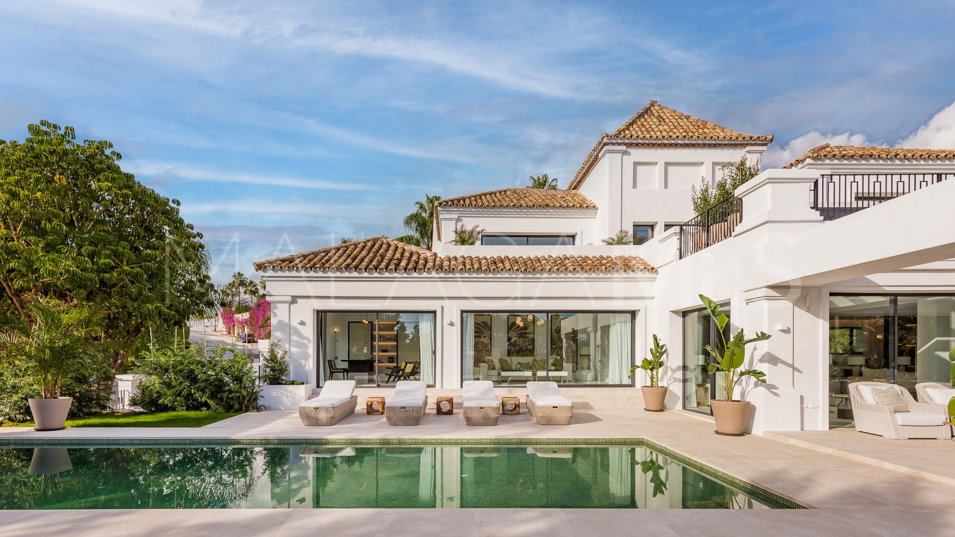 Las Brisas, villa a la venta