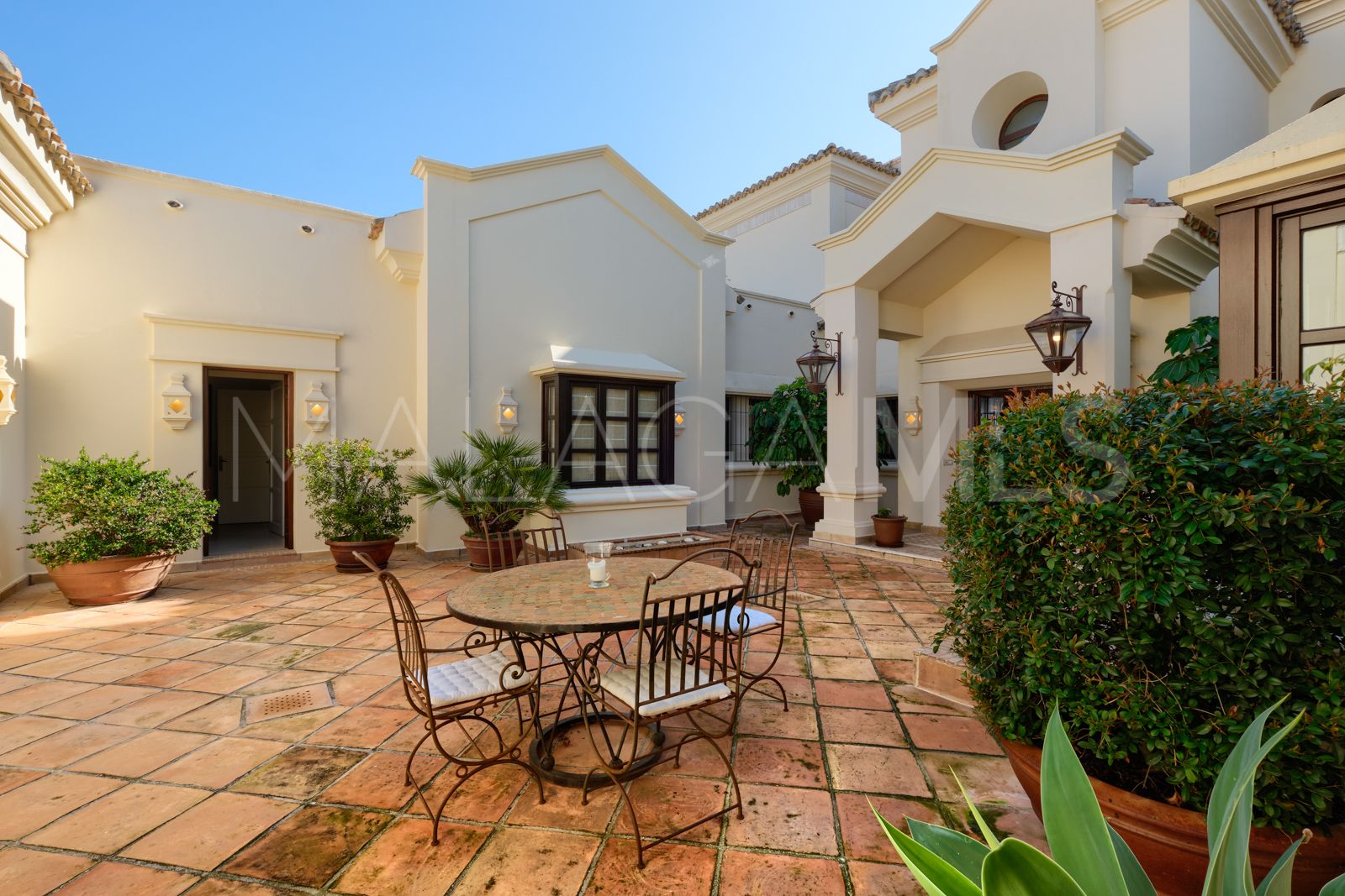Villa jumelée for sale in Marbella Hill Club