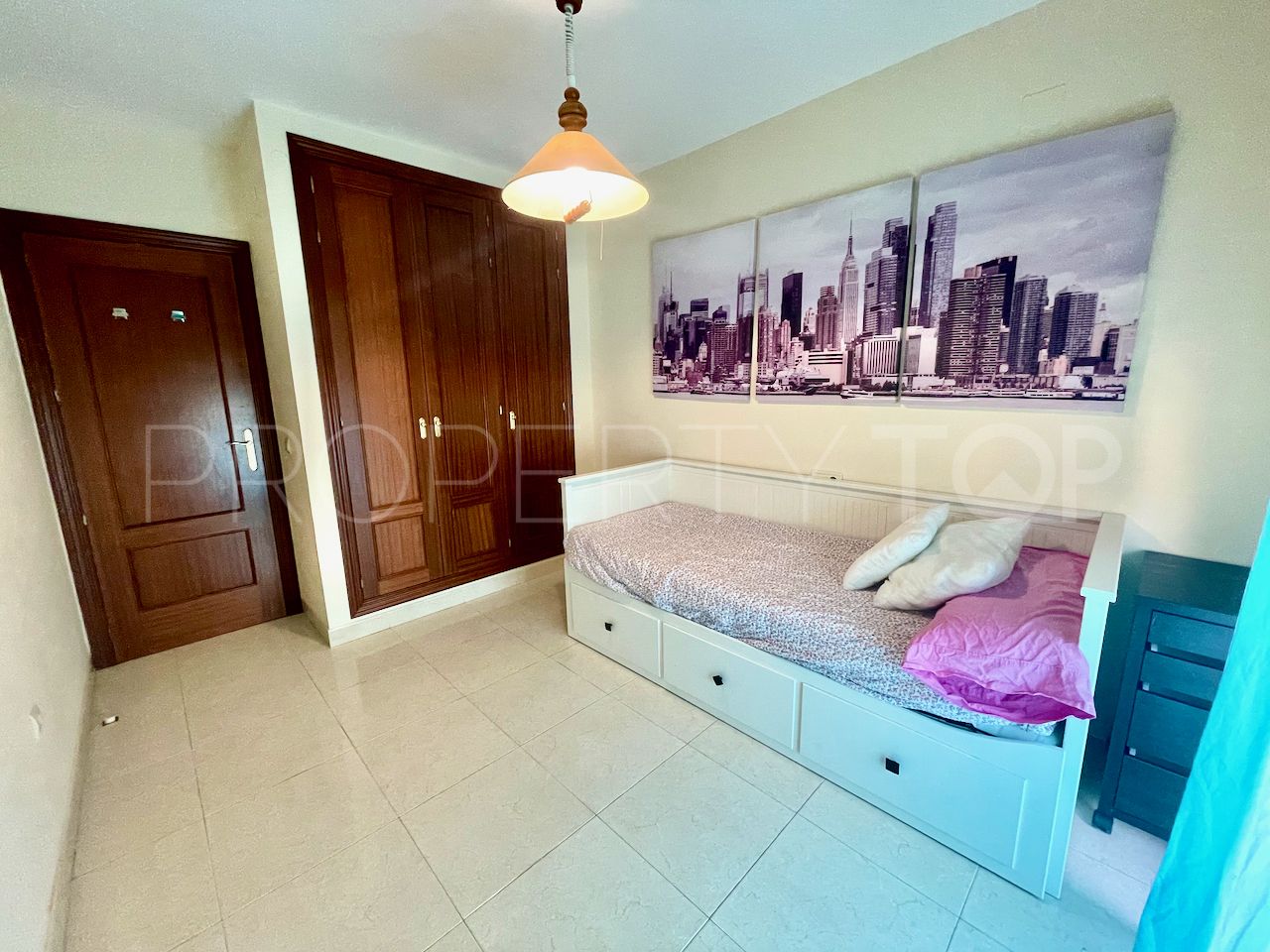 Duplex penthouse for sale in El Castillo with 3 bedrooms