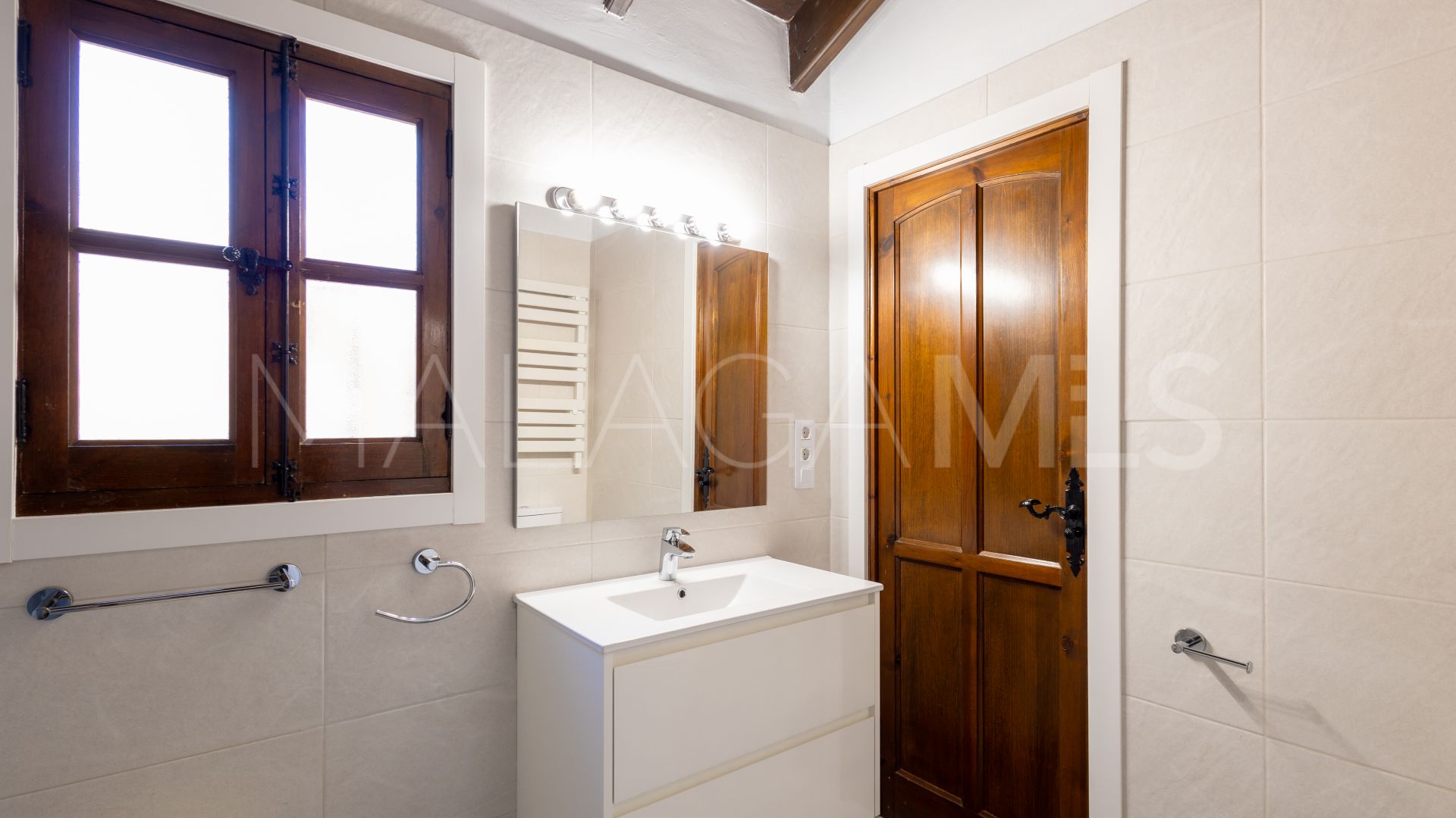 Villa for sale in Rio Real