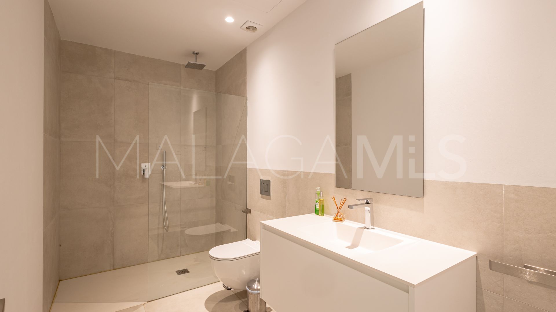 Villa for sale in El Campanario