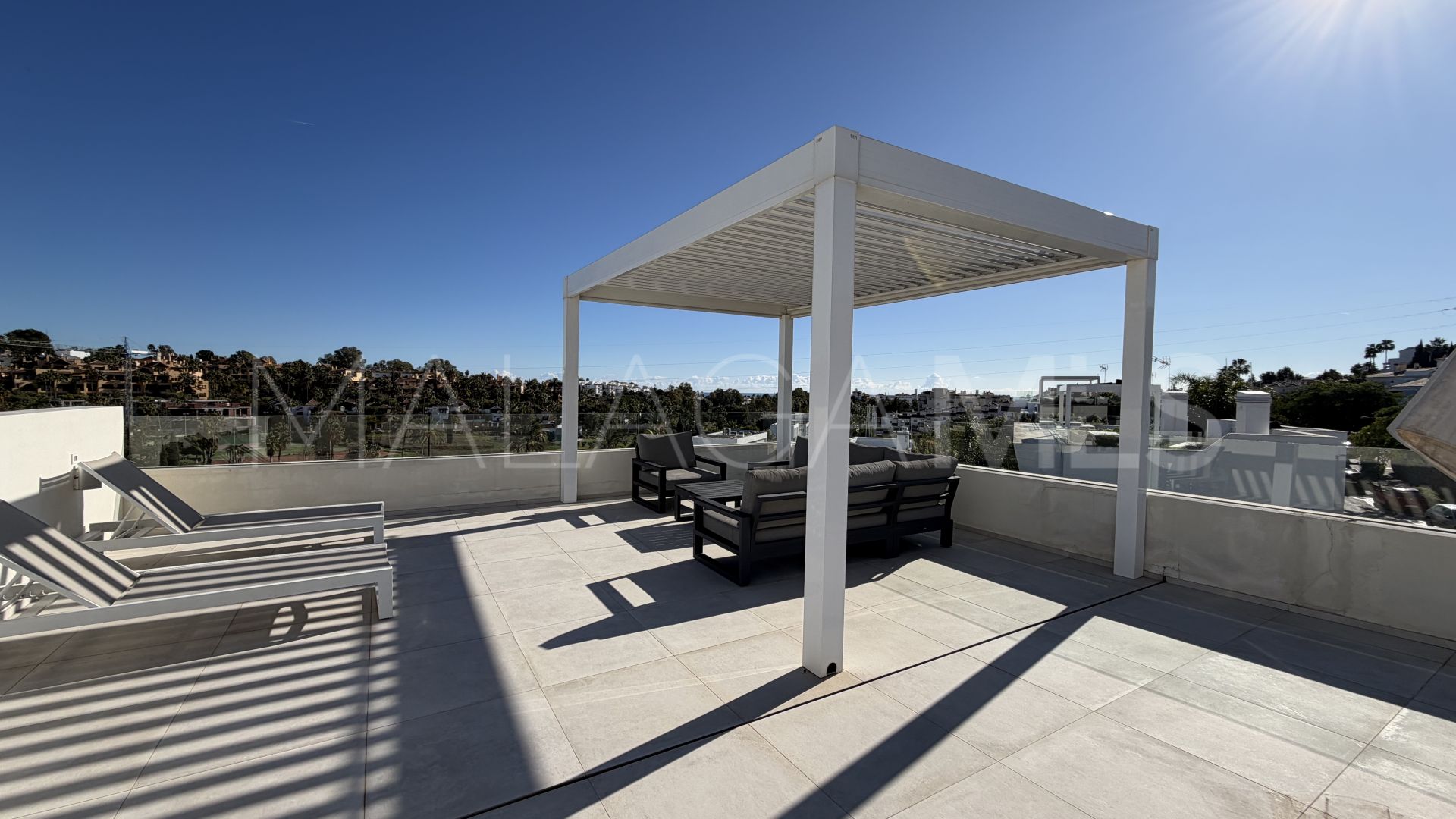 Villa for sale in El Campanario