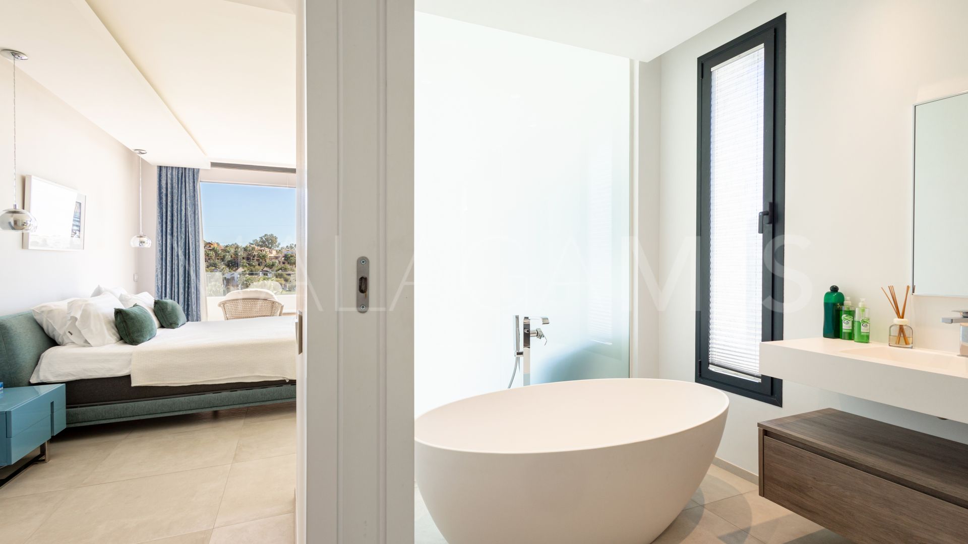 Villa for sale in El Campanario