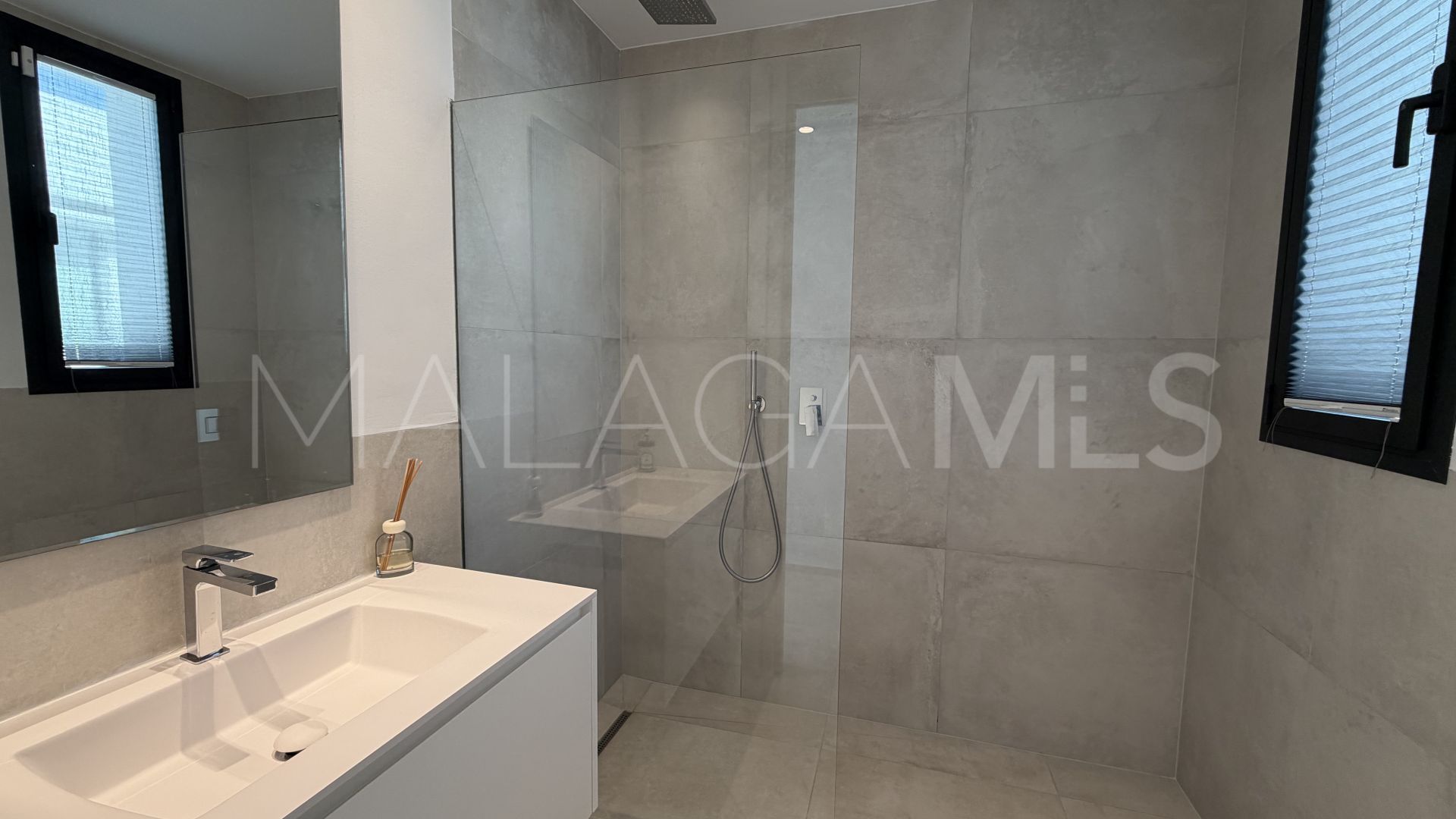 Villa for sale in El Campanario