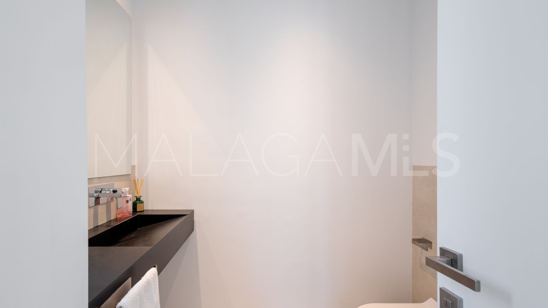 Villa for sale in El Campanario