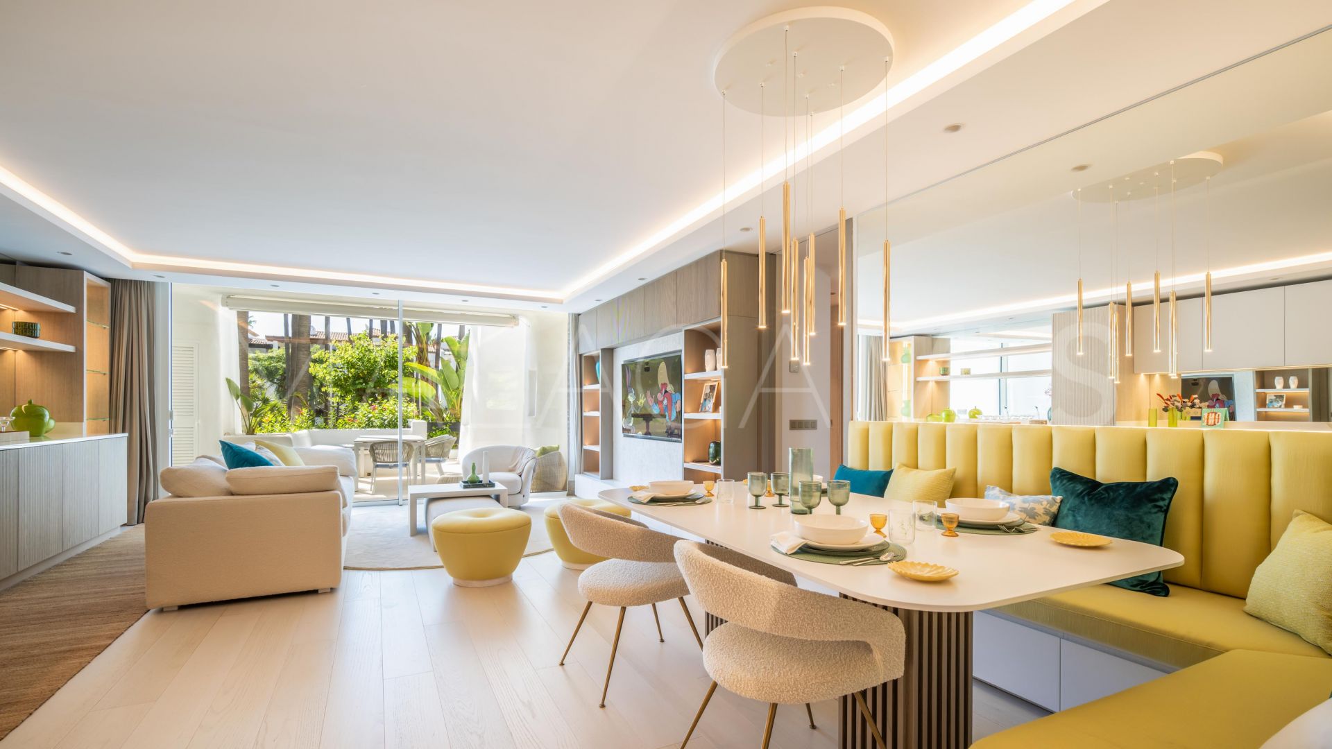 Lägenhet for sale in Marina Puente Romano