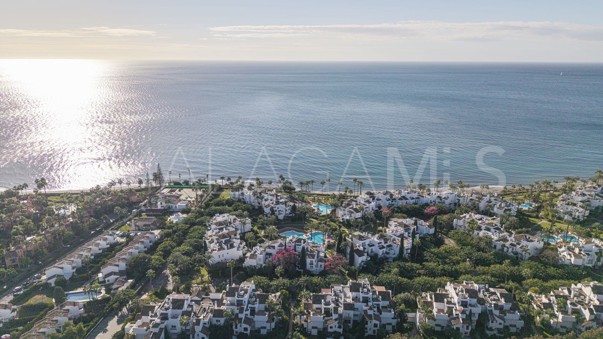 Apartamento planta baja for sale in Alcazaba Beach