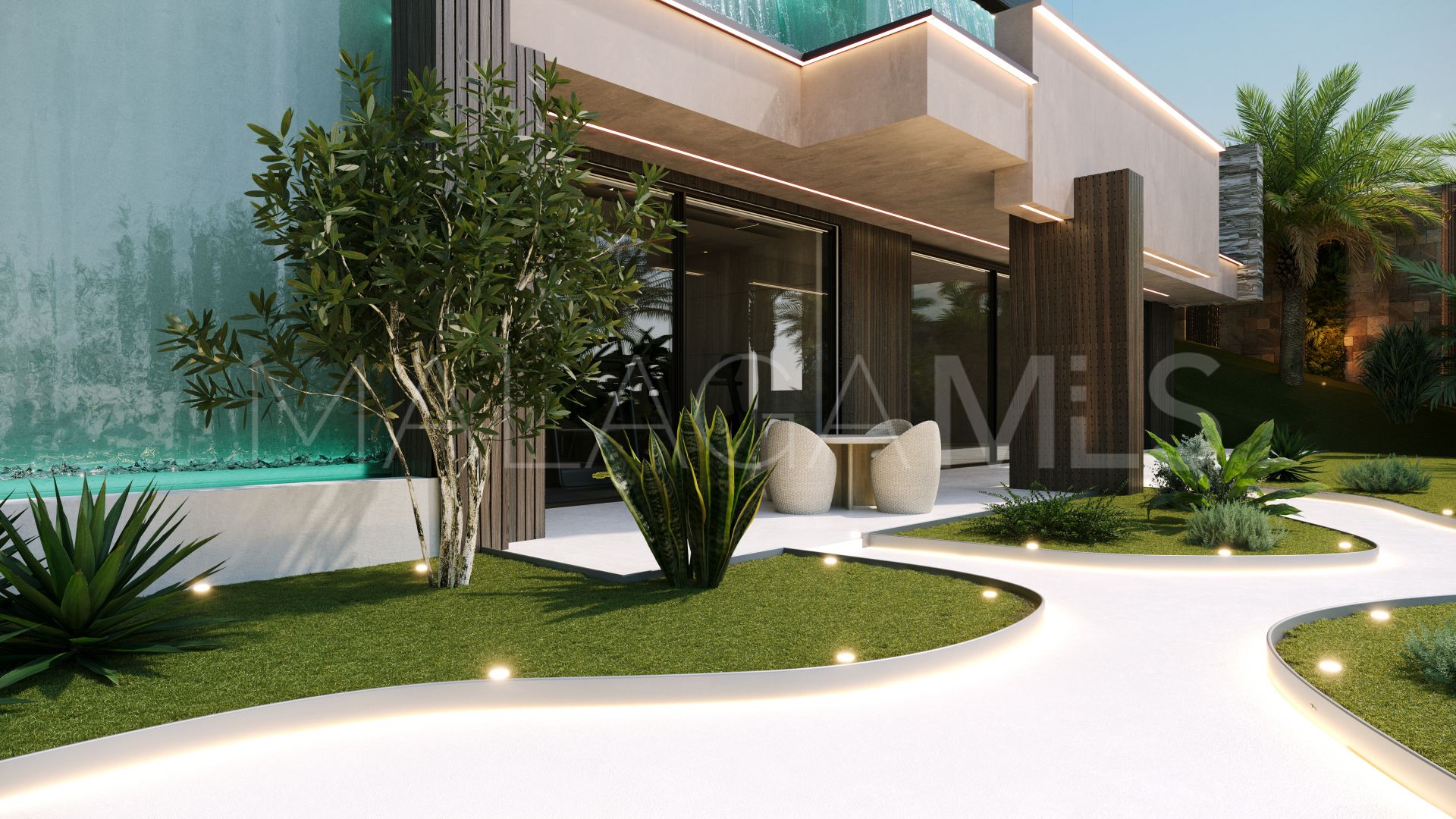 Villa for sale in Los Altos de los Monteros
