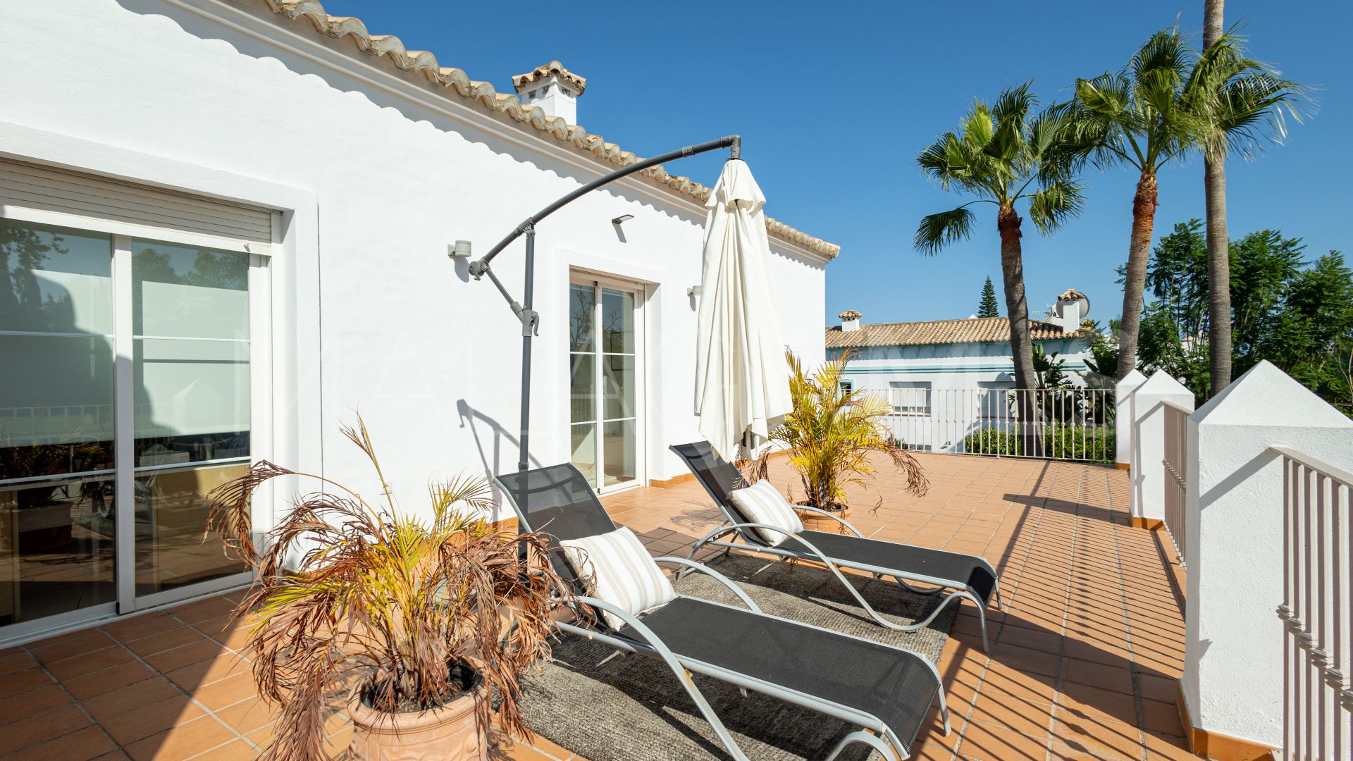 Guadalmina Alta, villa with 5 bedrooms for sale