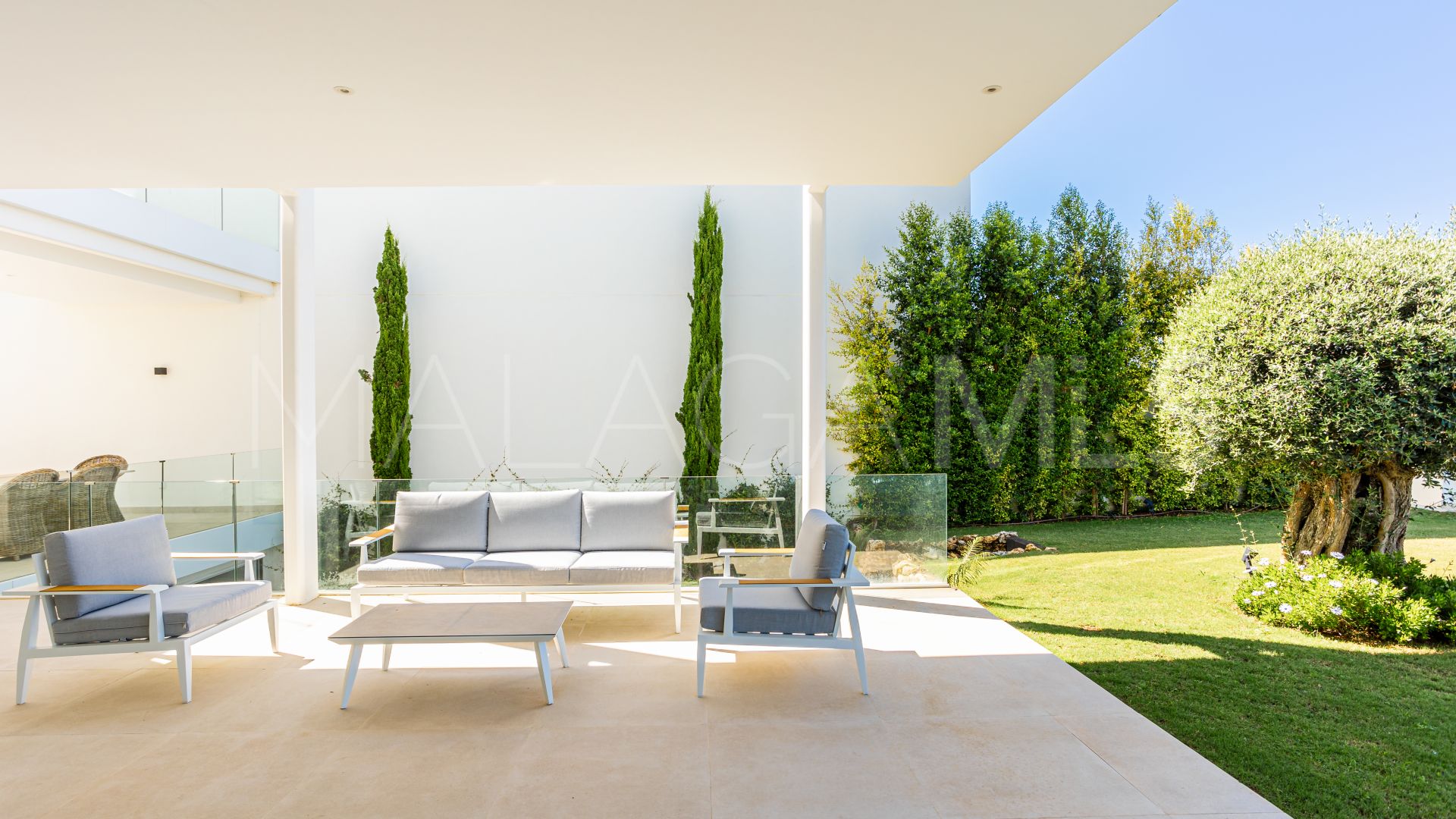 Villa for sale in Valdeolletas