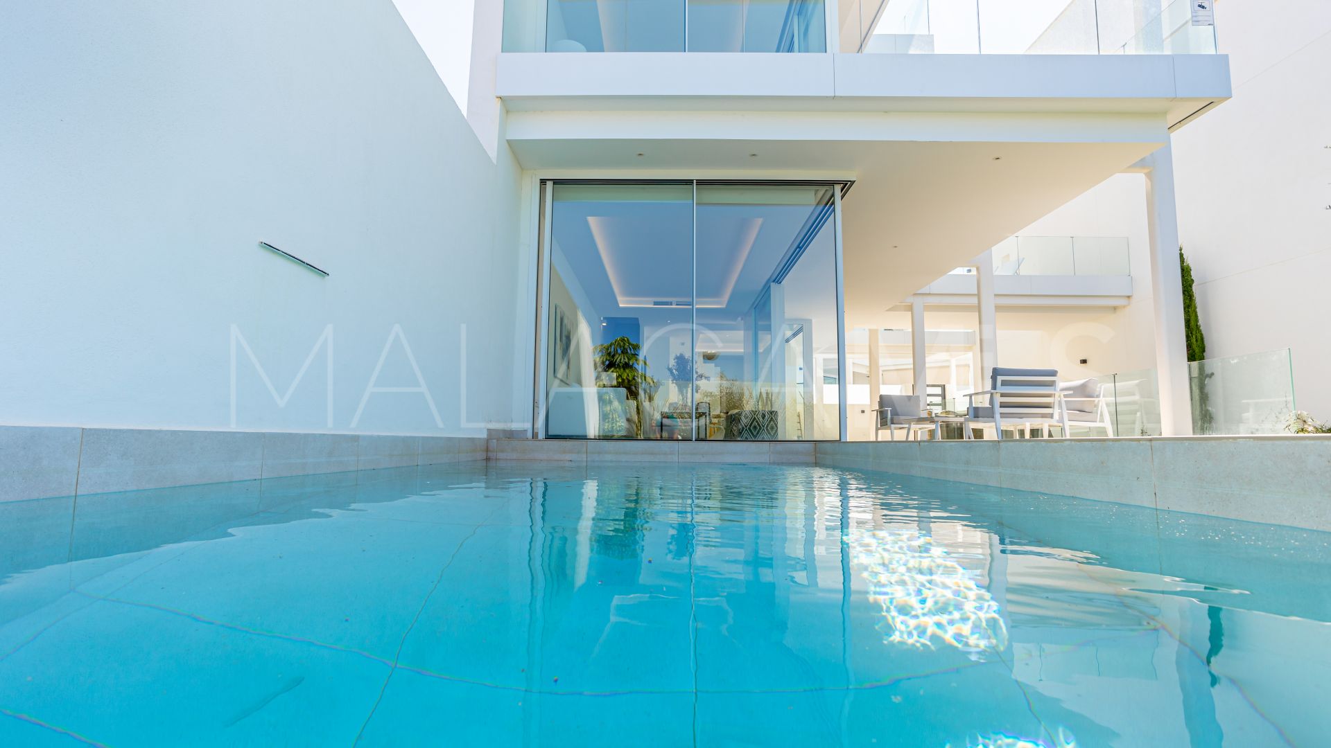 Villa a la venta in Valdeolletas with 4 bedrooms