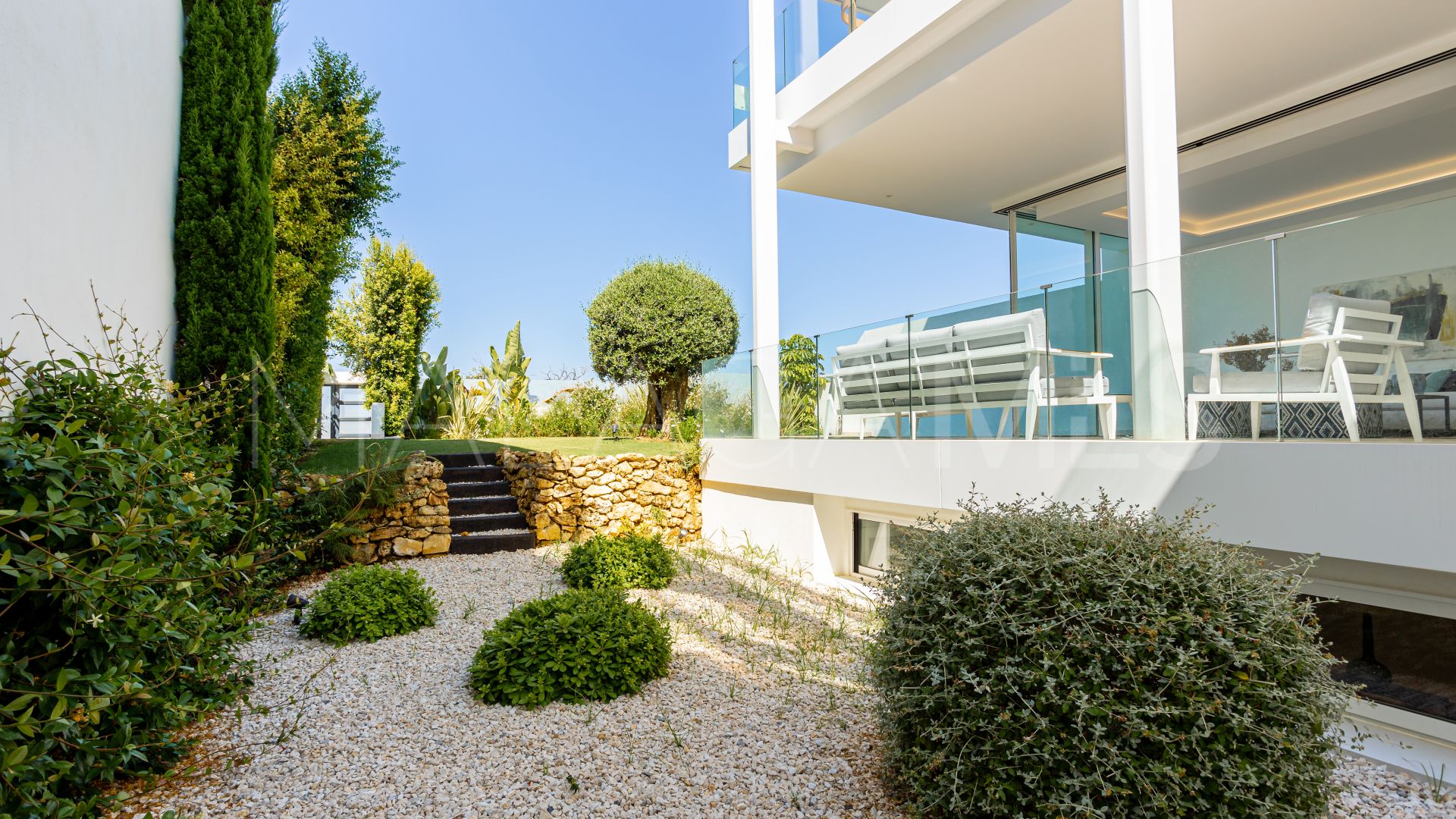 Villa for sale in Valdeolletas