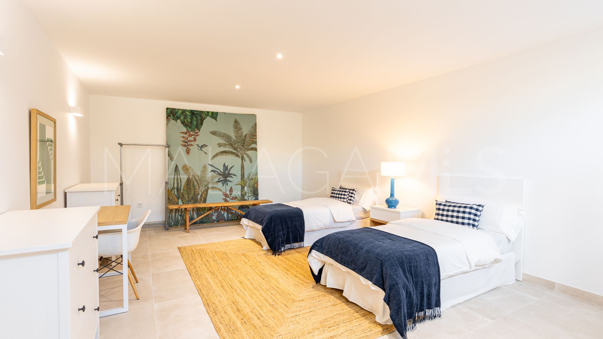 Villa for sale in Valdeolletas