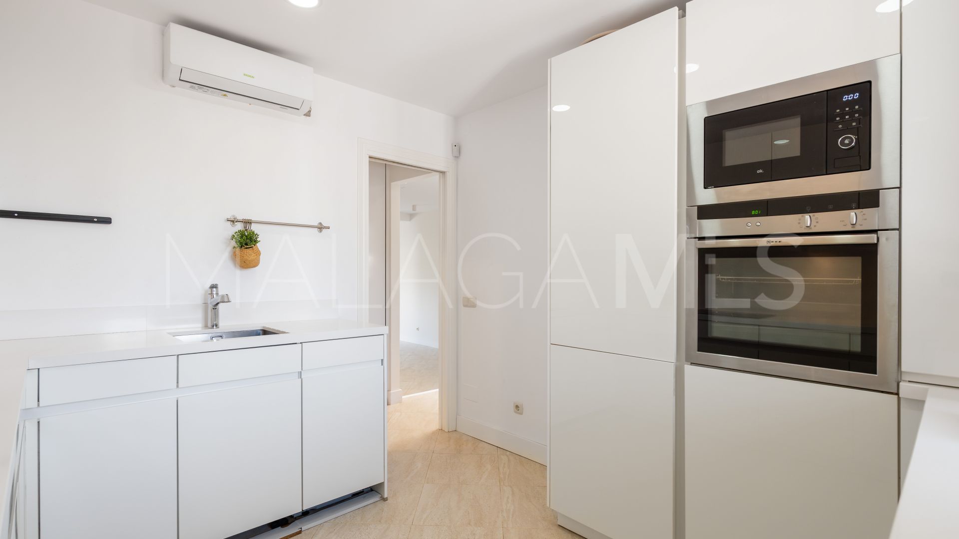 Isla de Guadalmina, adosado for sale de 4 bedrooms
