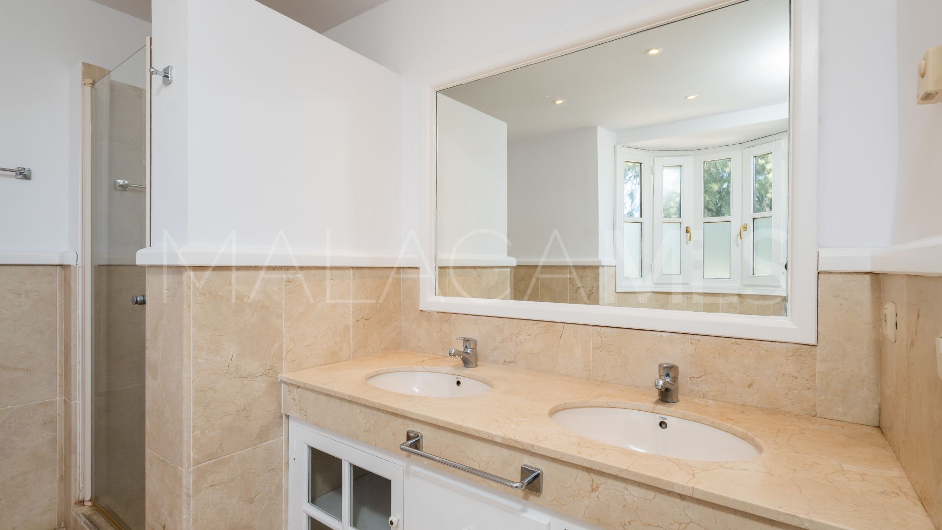 Isla de Guadalmina, adosado for sale de 4 bedrooms