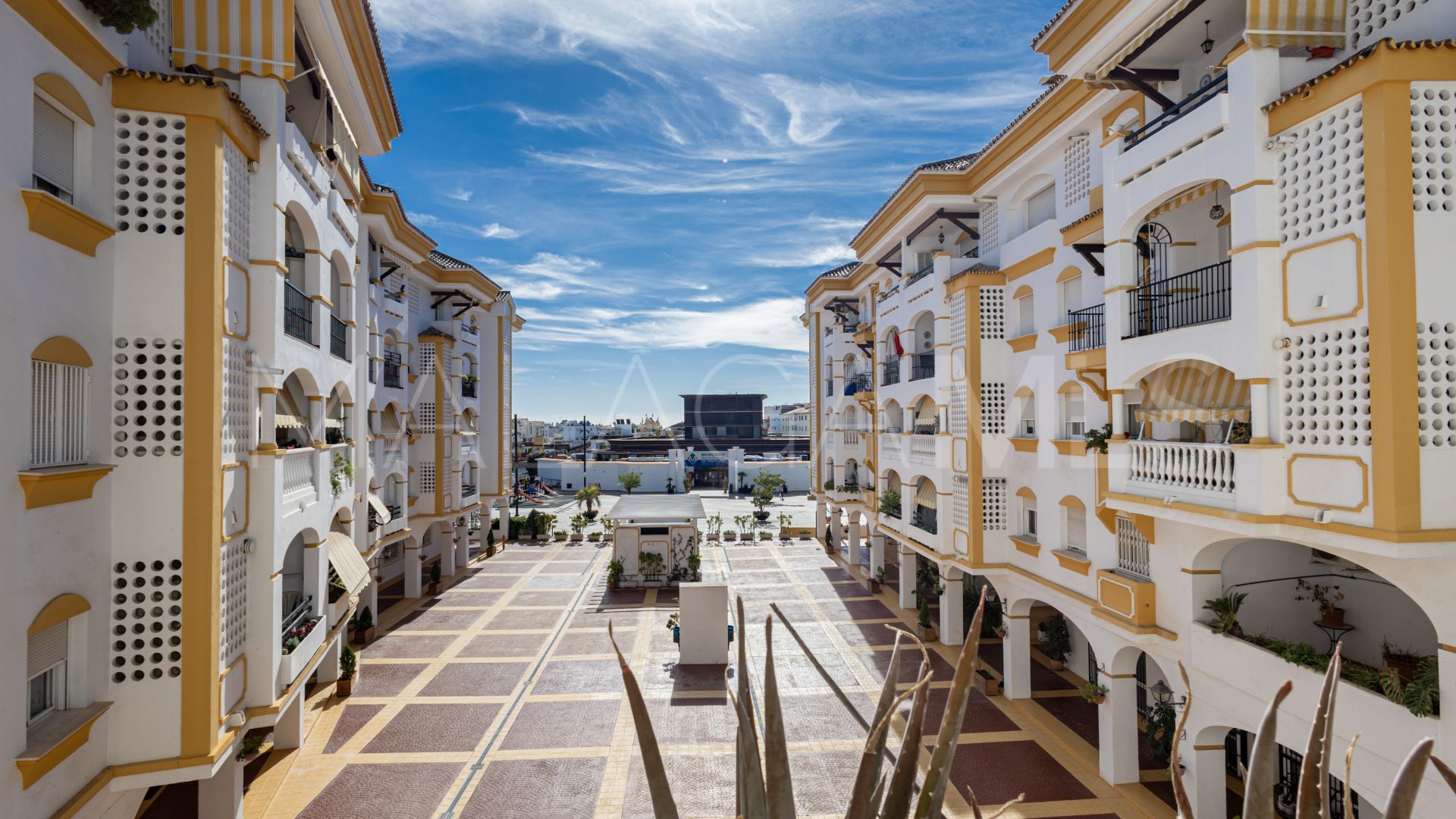 Apartamento for sale in Marbella with 3 bedrooms