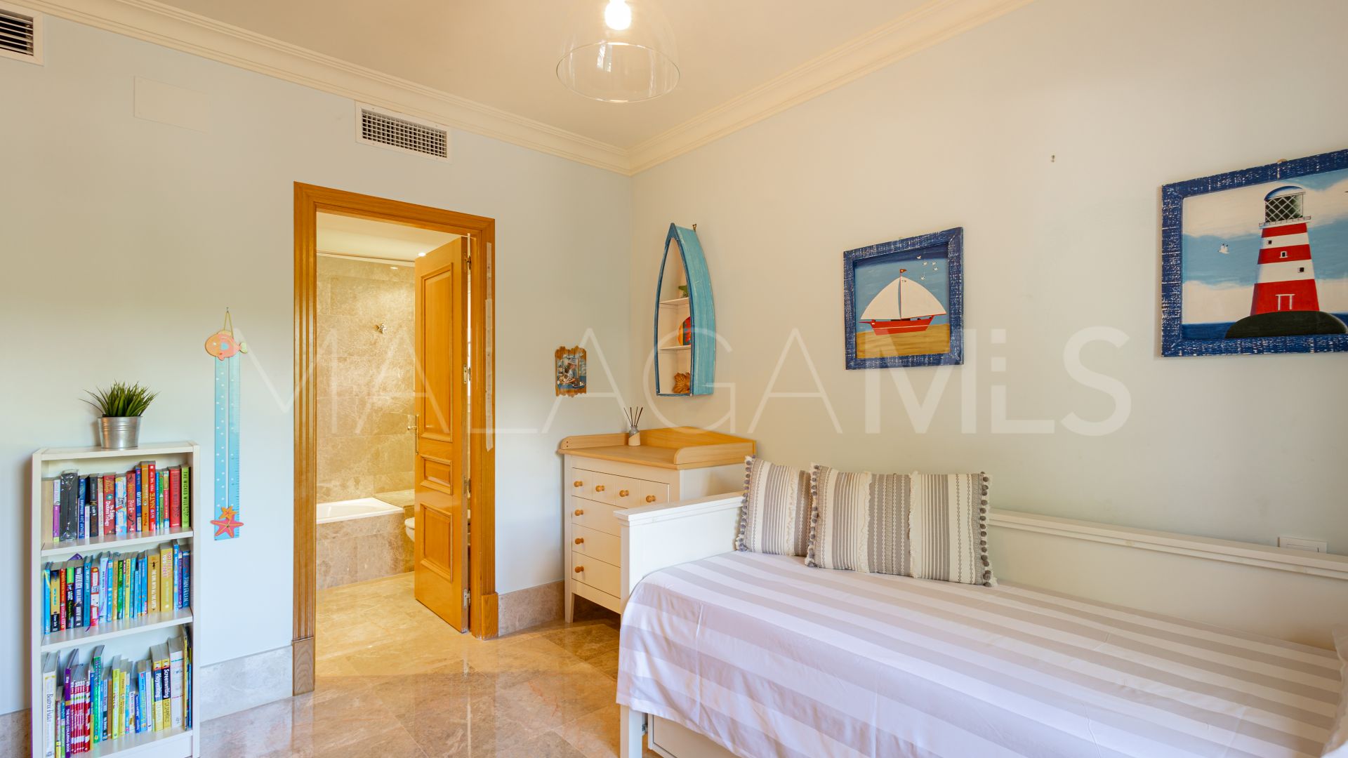 Santa Clara, pareado for sale