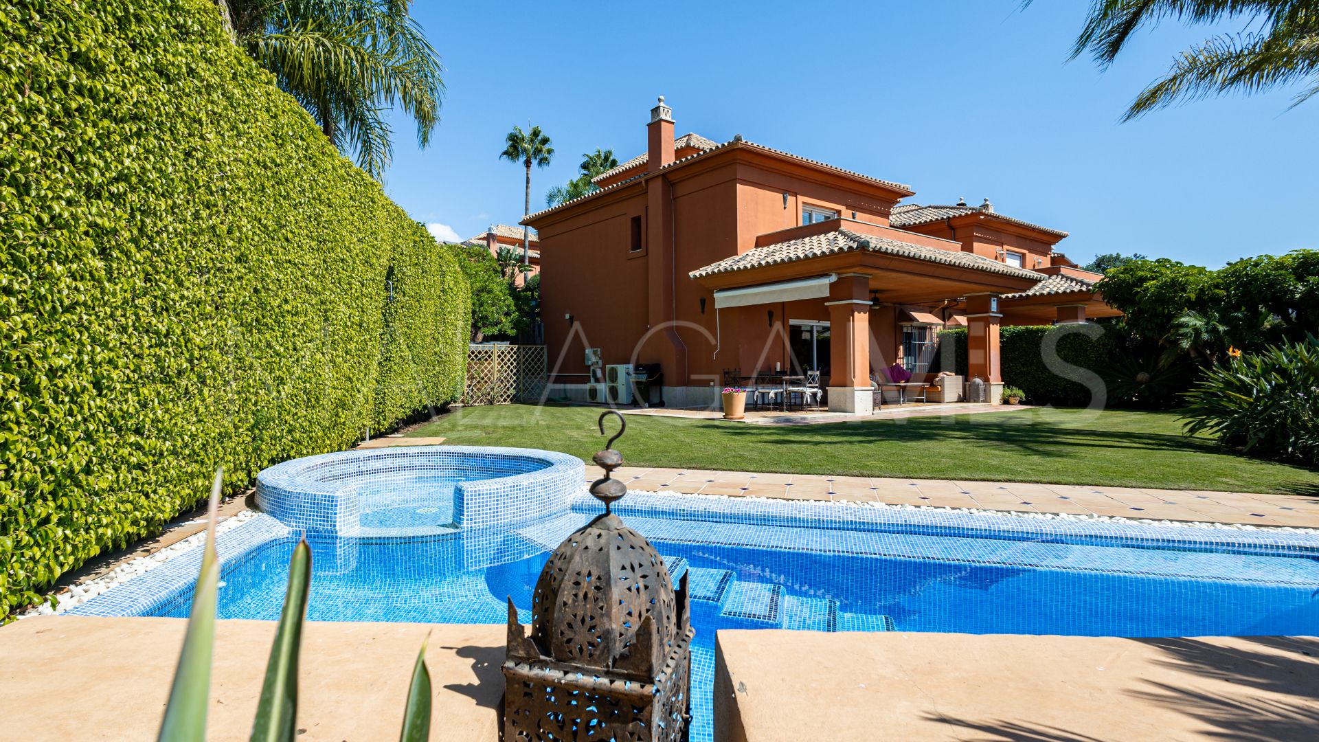Santa Clara, pareado for sale