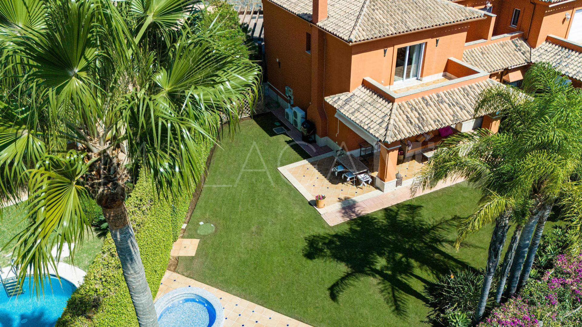Santa Clara, pareado for sale