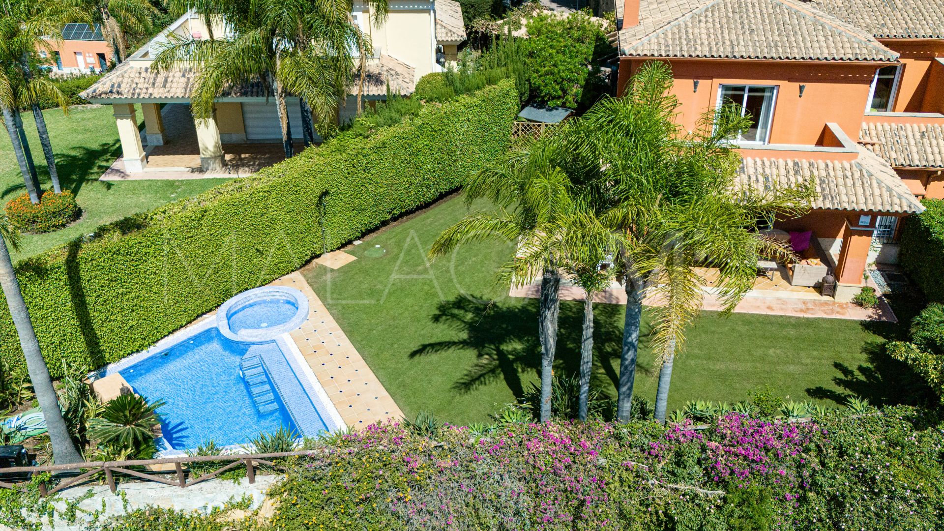 Santa Clara, pareado for sale