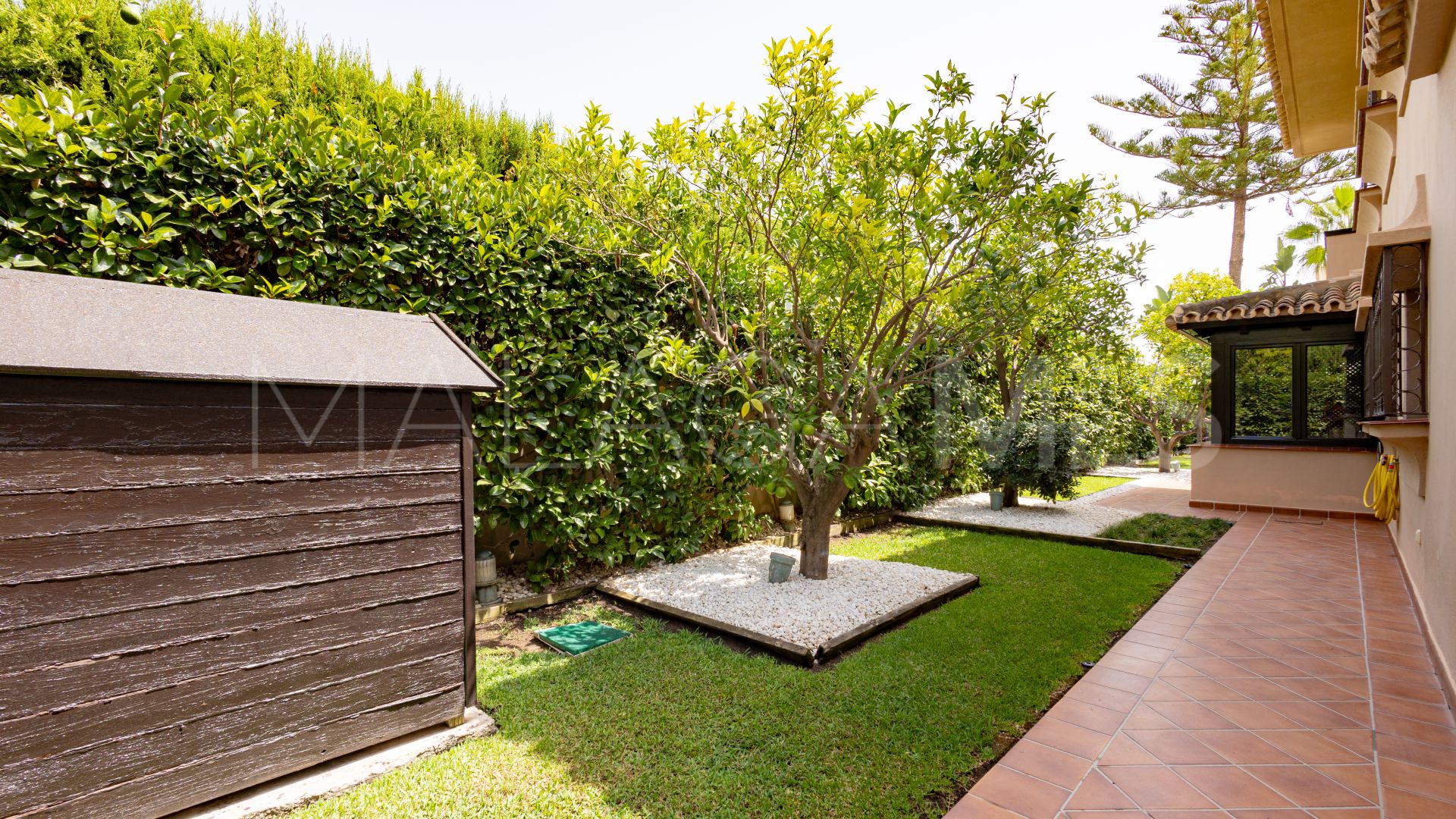 Villa for sale in Los Monteros