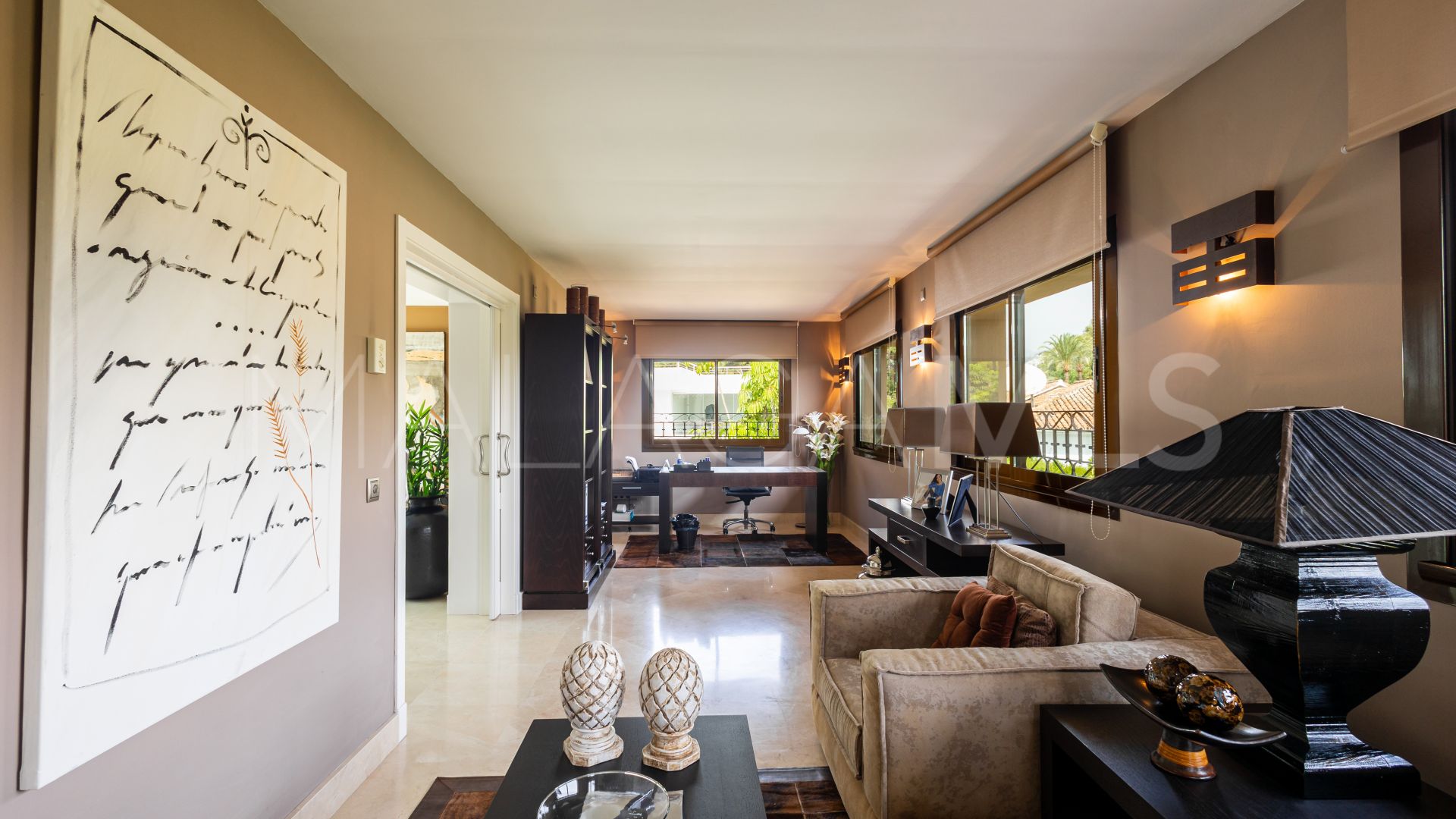 Villa for sale in Los Monteros