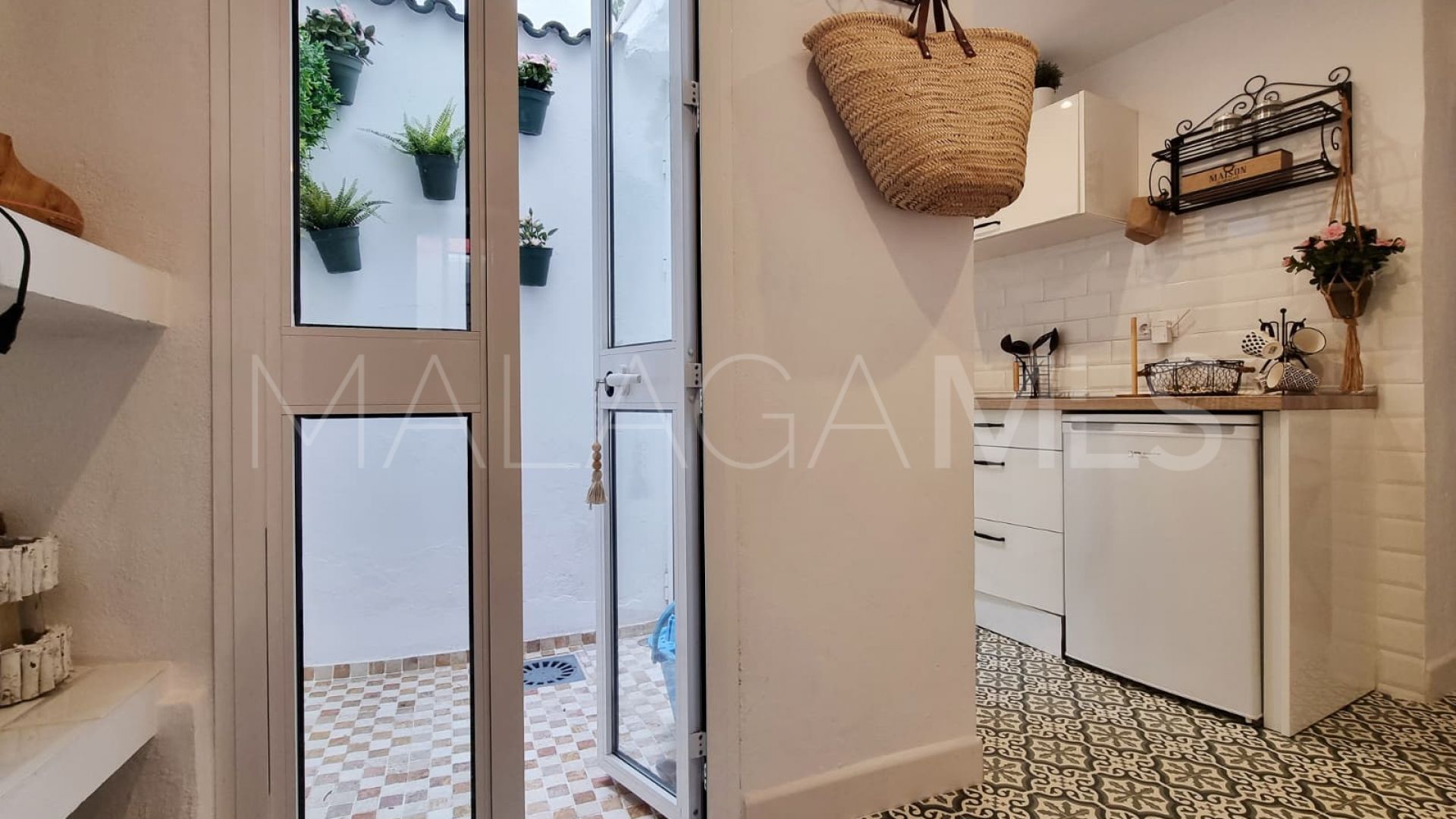 Markplanslägenhet for sale in Marbella City