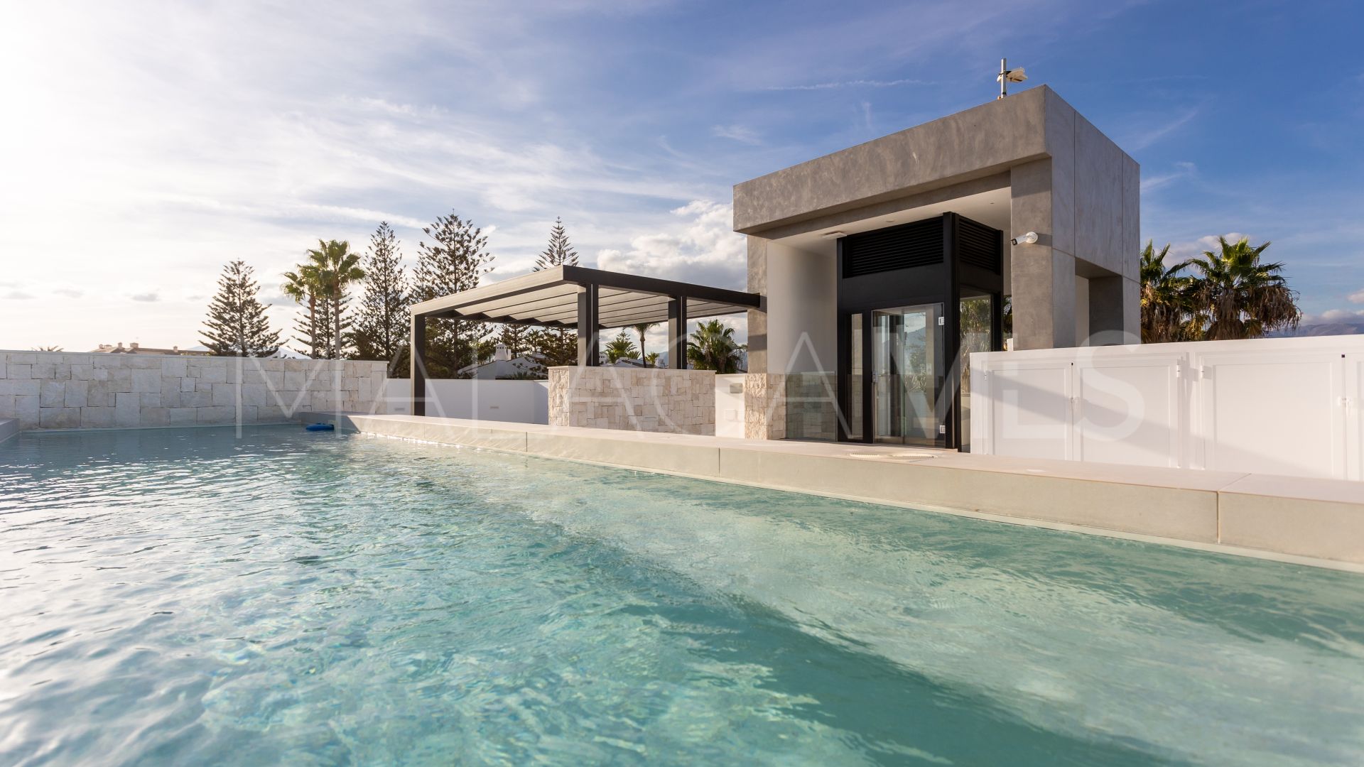 Villa for sale in Cortijo Blanco