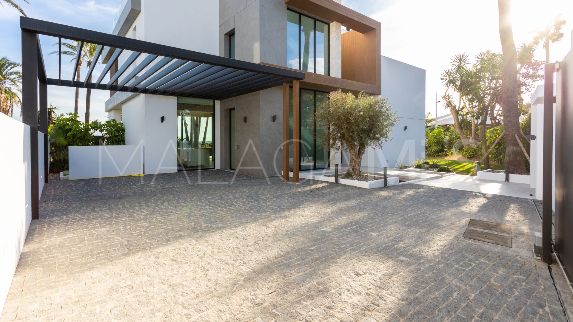 Villa for sale in Cortijo Blanco