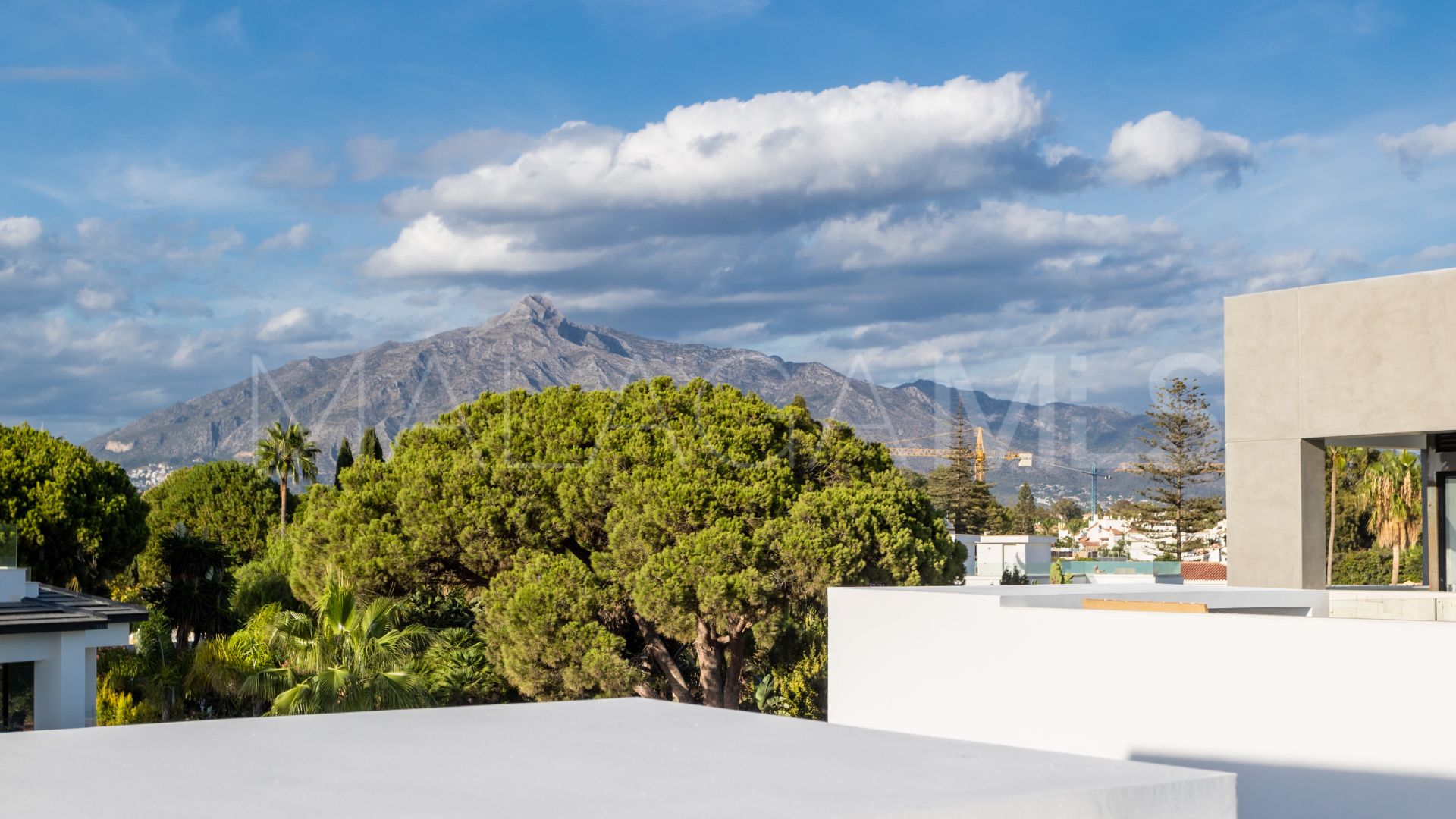 Villa for sale in Cortijo Blanco