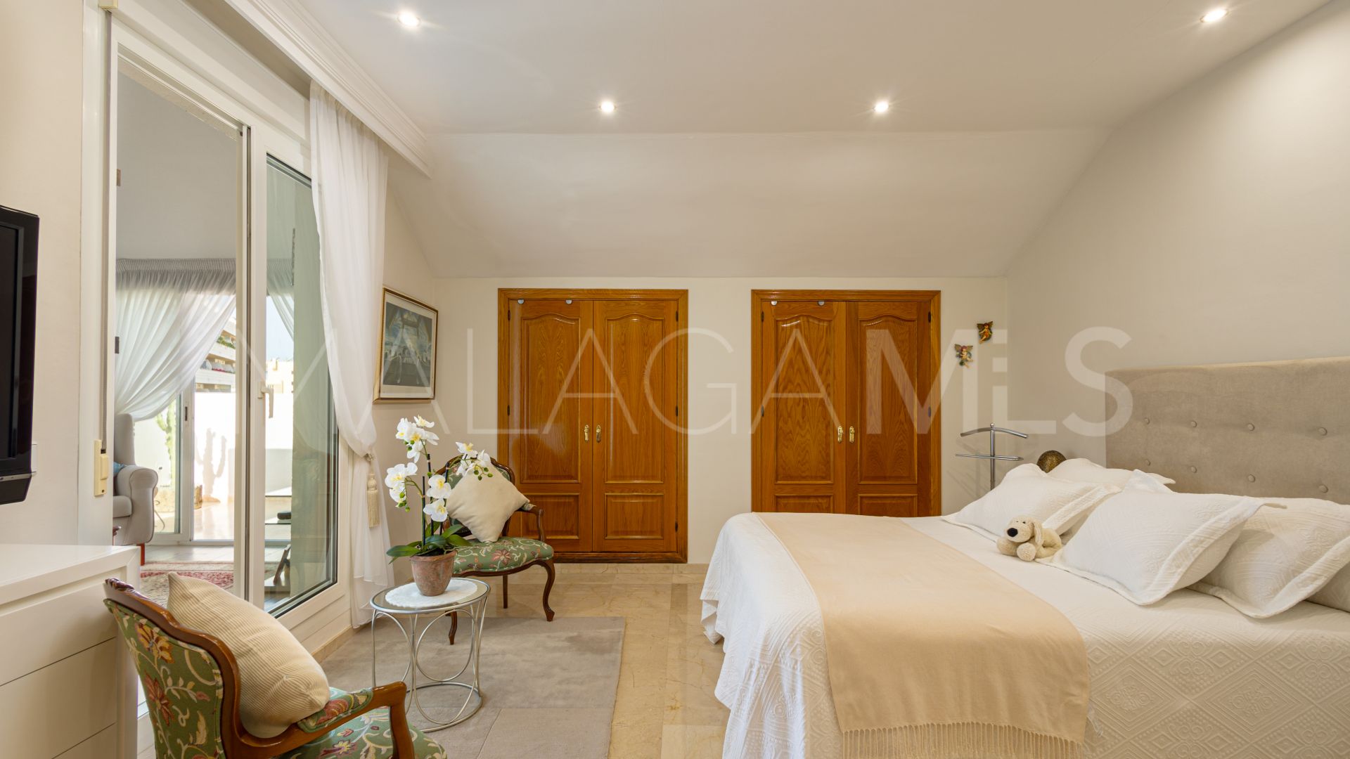 Duplex penthouse for sale in Marbella Centro