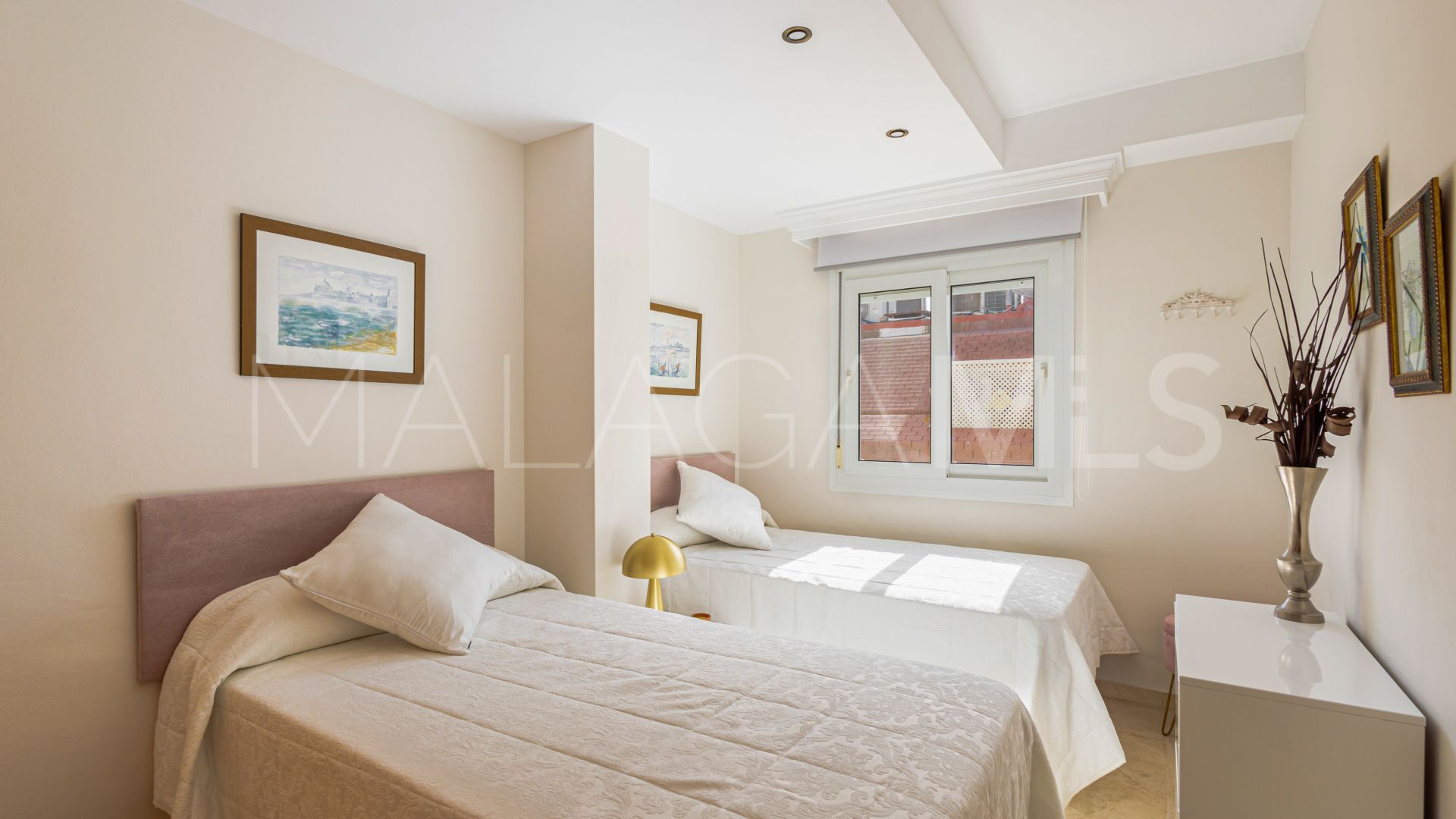 Duplex penthouse for sale in Marbella Centro