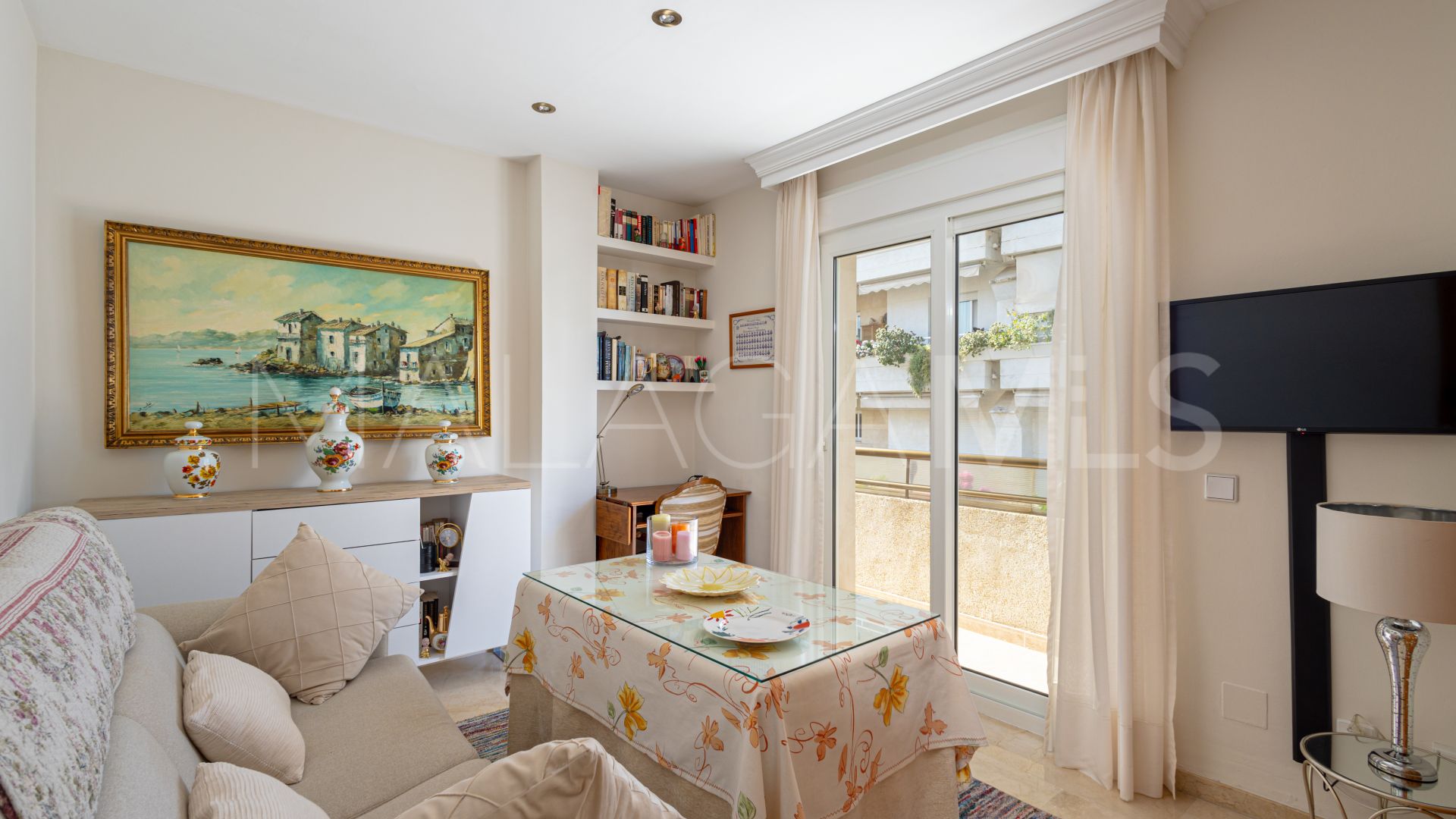 Duplex penthouse for sale in Marbella Centro