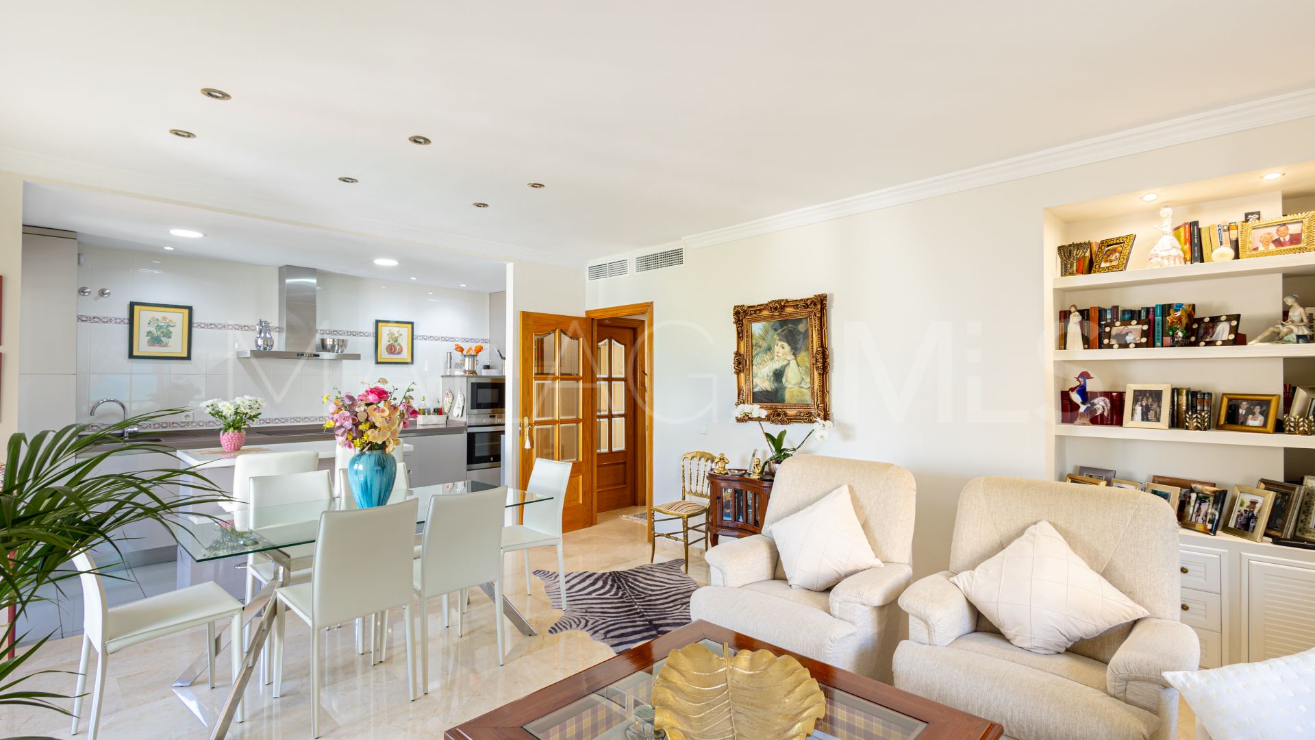 Duplex penthouse for sale in Marbella Centro