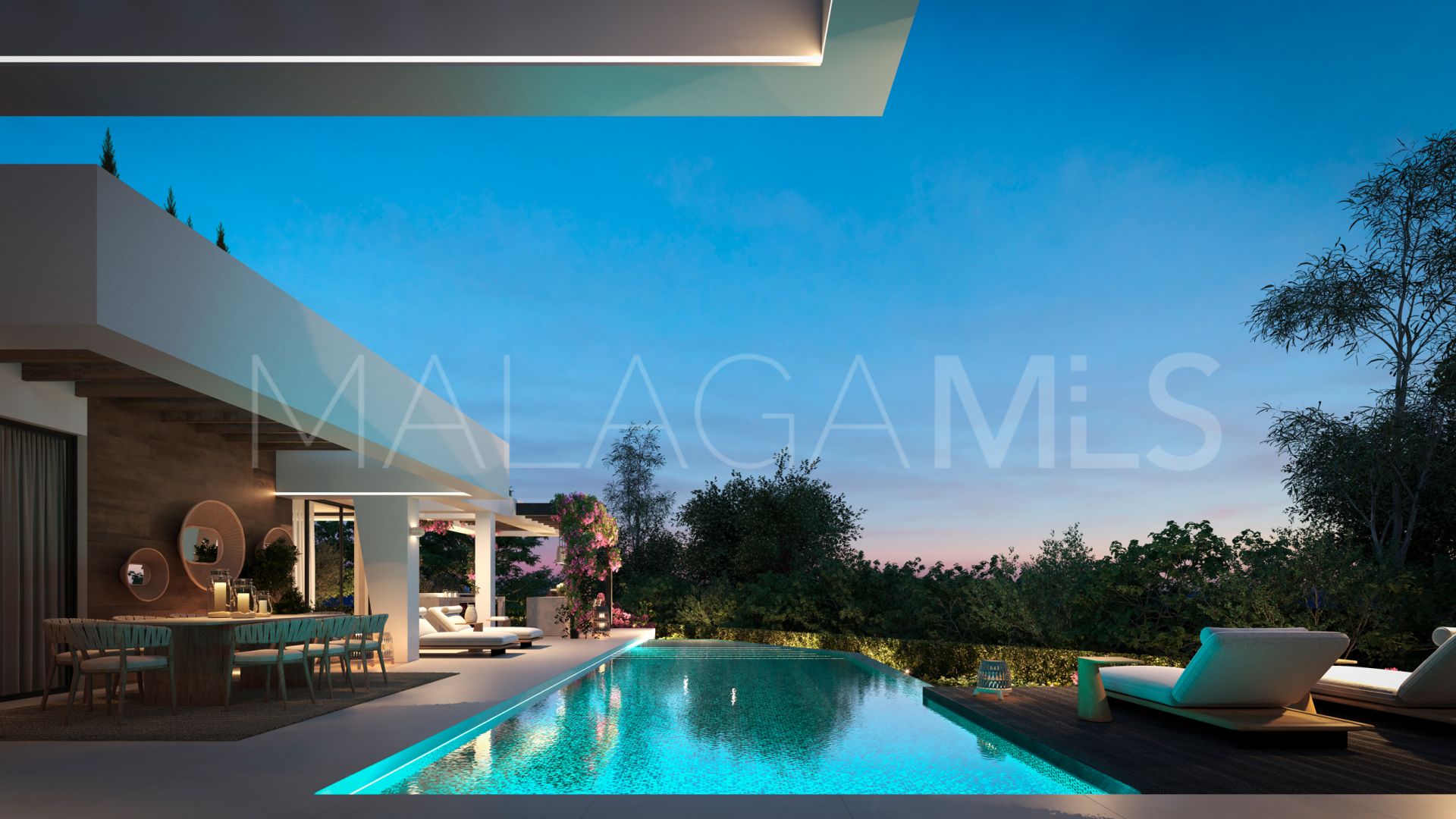 Villa for sale in Nueva Andalucia