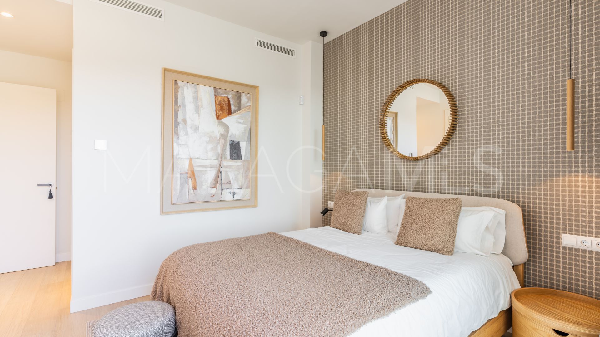 Parhus for sale in Santa Clara